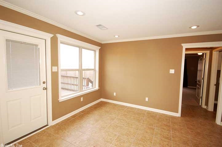 JAXON TERRACE - Residential