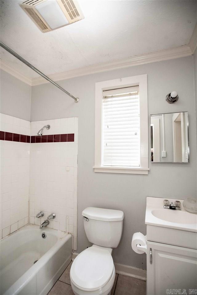 Hillcrest #1 - Residential Lease