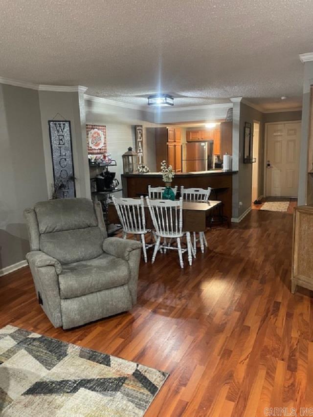 CHELSEA HEIGHTS CONDO - Residential