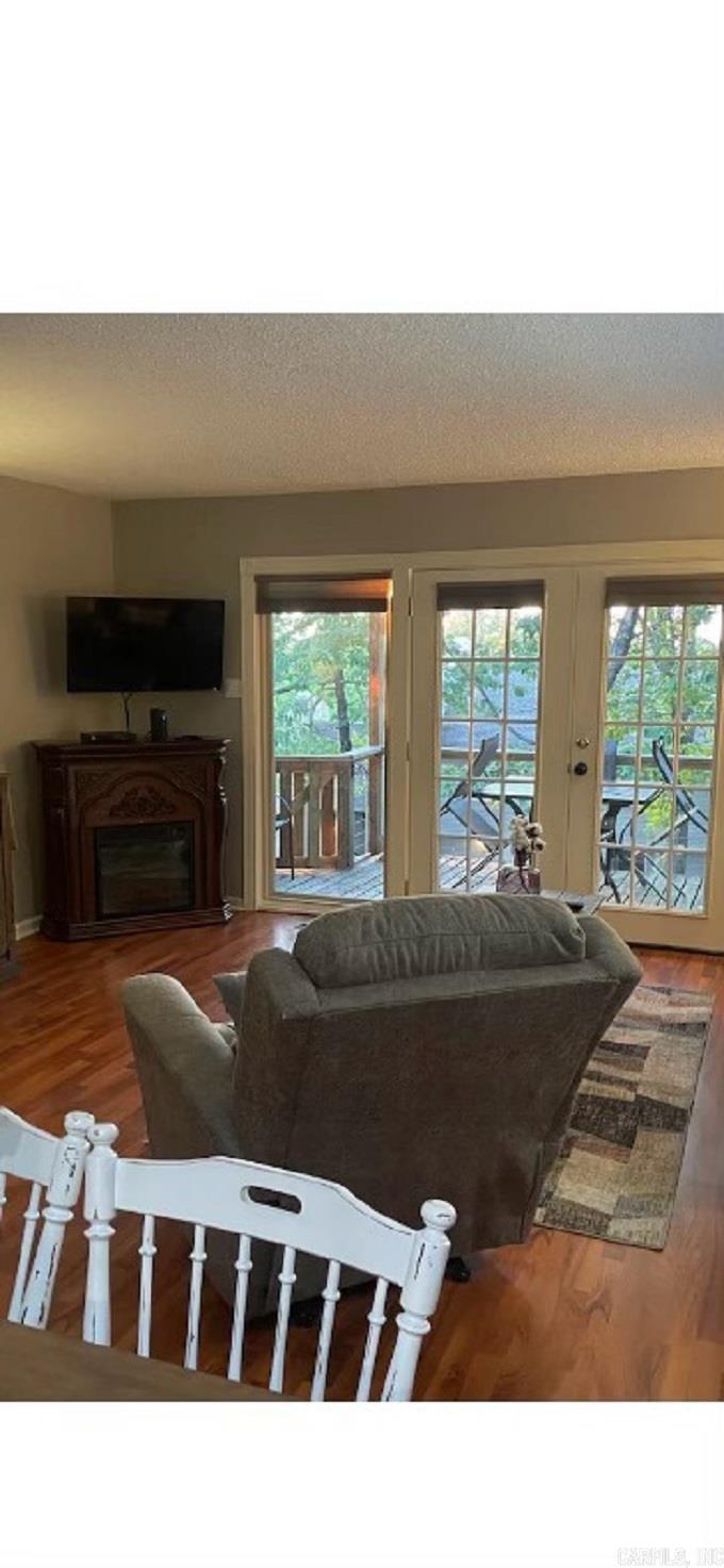 CHELSEA HEIGHTS CONDO - Residential