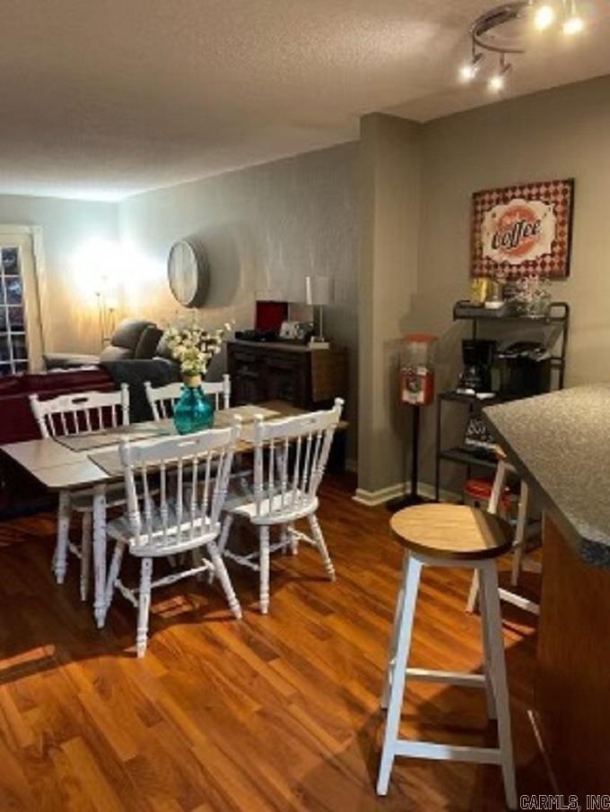 CHELSEA HEIGHTS CONDO - Residential