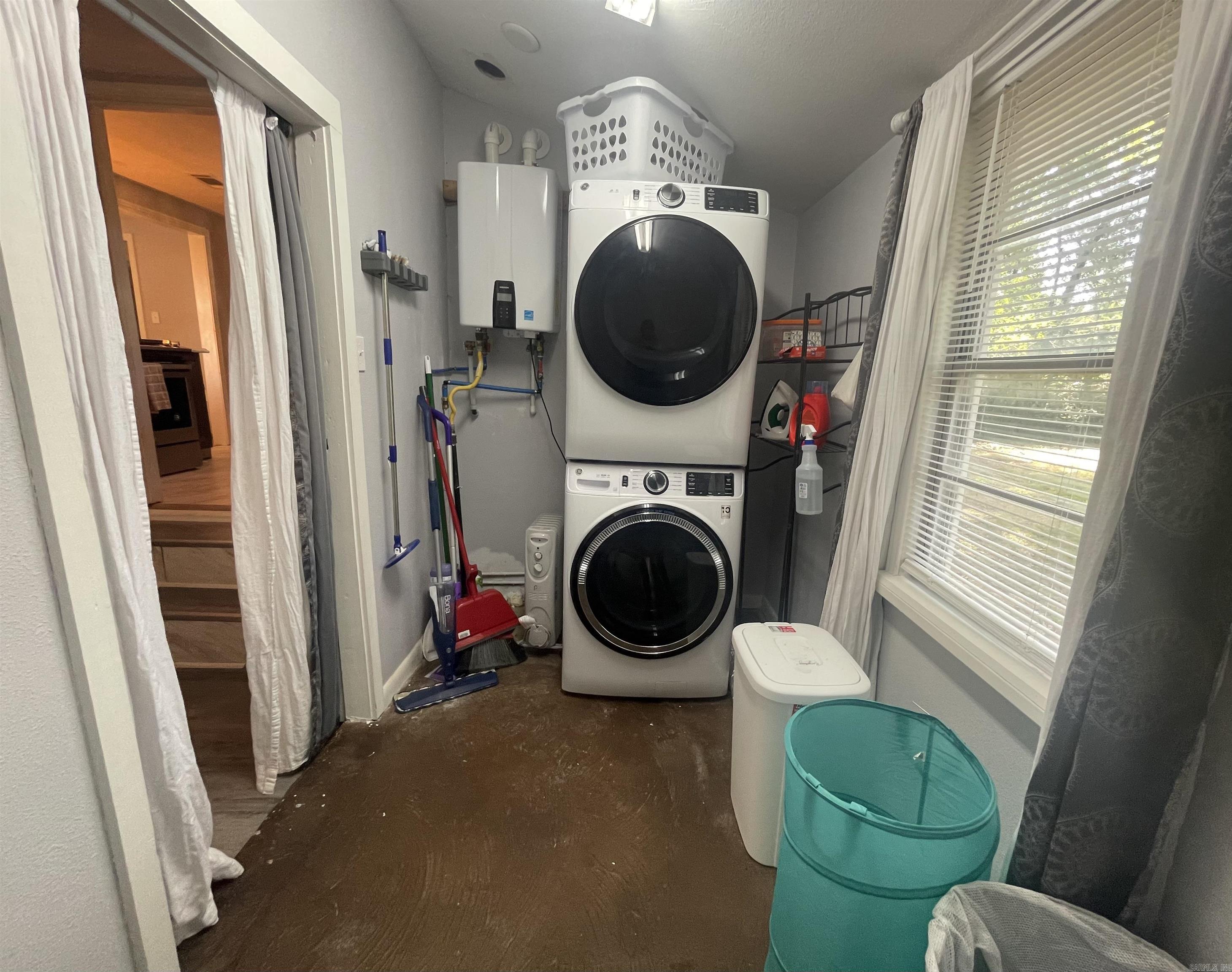 H P MERRITTS ADDN - Residential