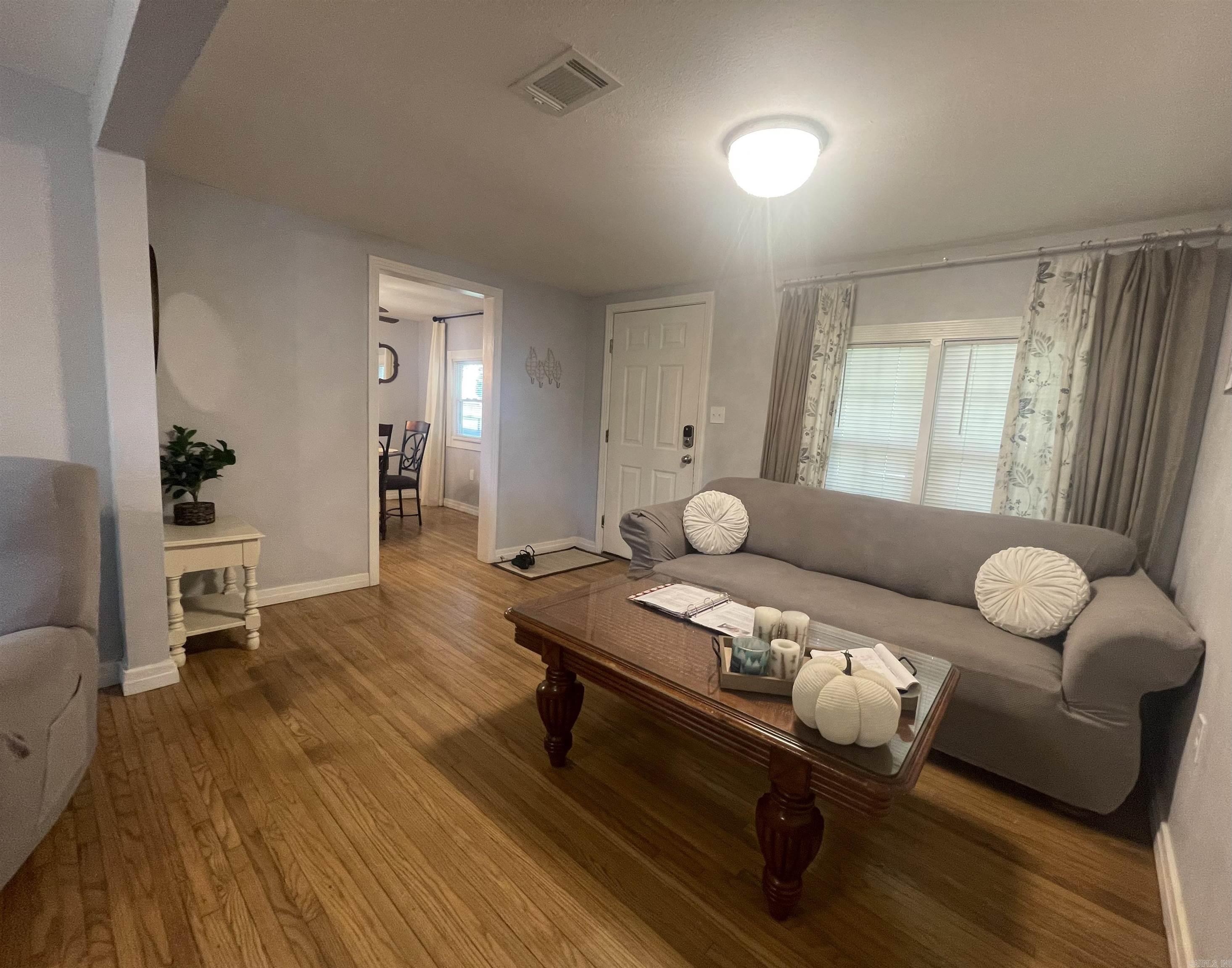 H P MERRITTS ADDN - Residential