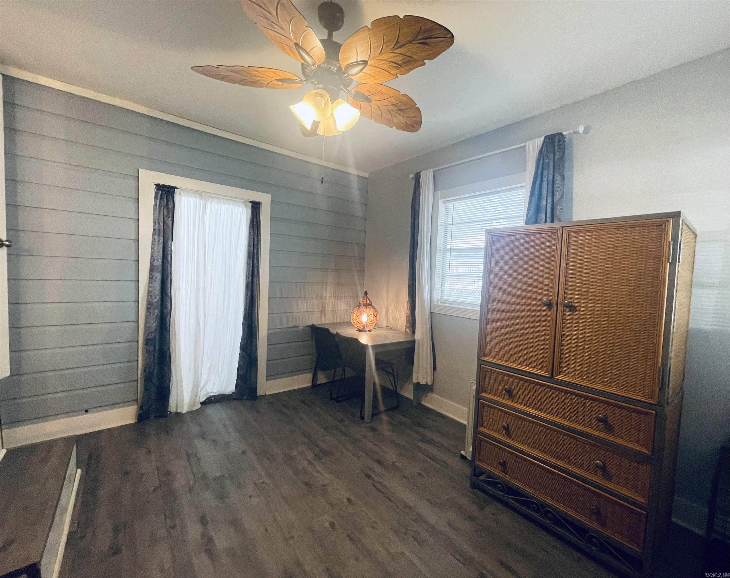 H P MERRITTS ADDN - Residential