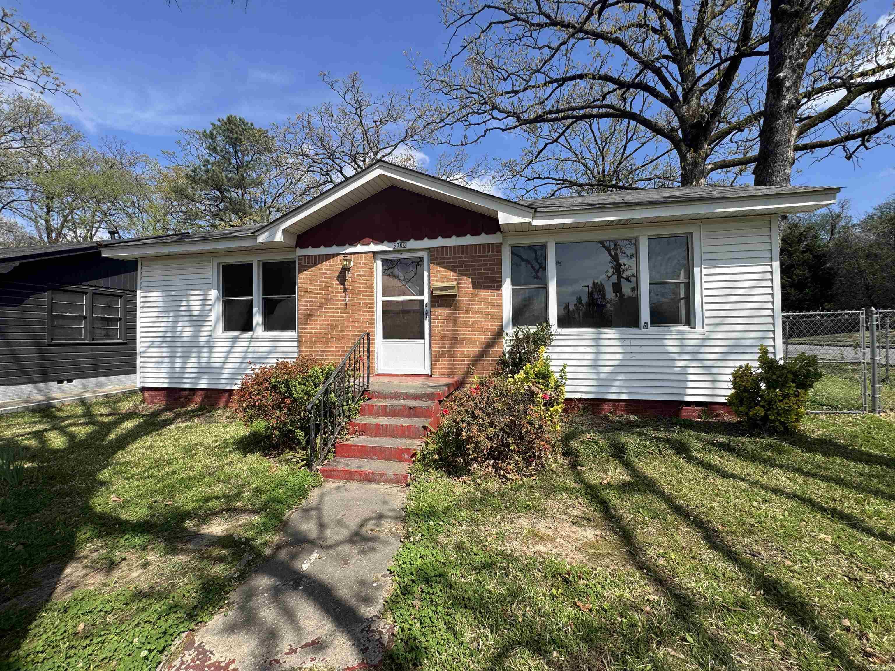 Hillcrest-Pfeifer - Residential