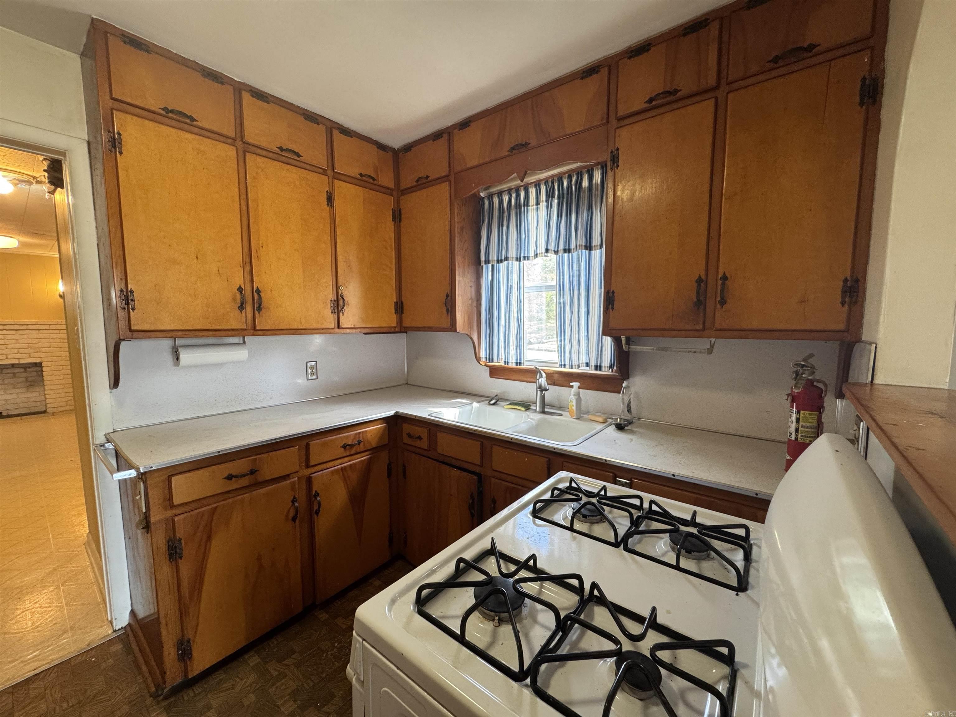 Hillcrest-Pfeifer - Residential