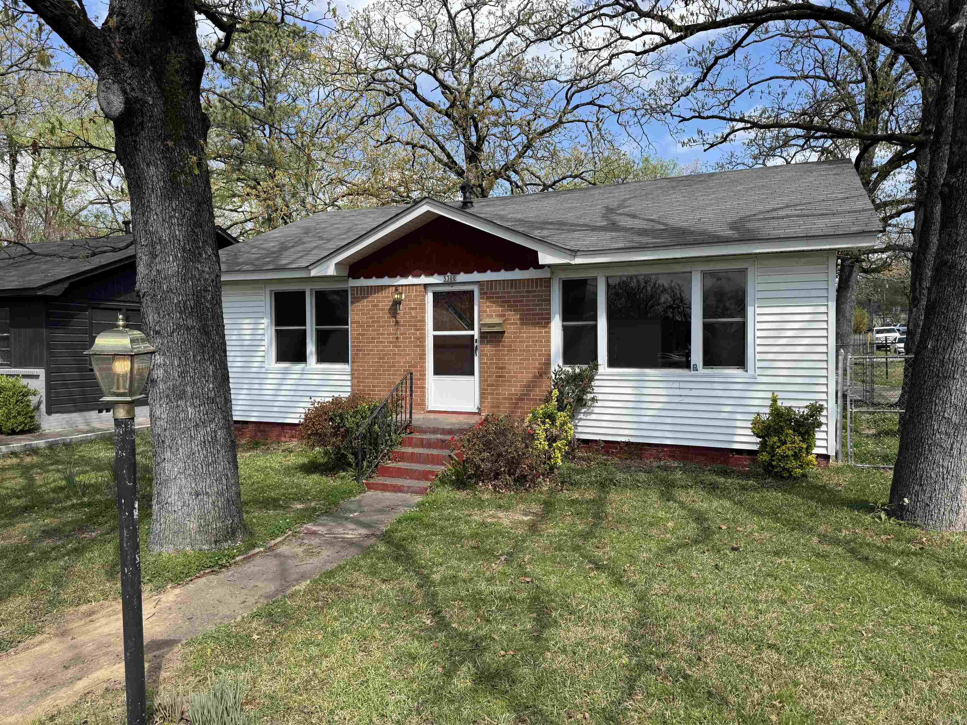 Hillcrest-Pfeifer - Residential