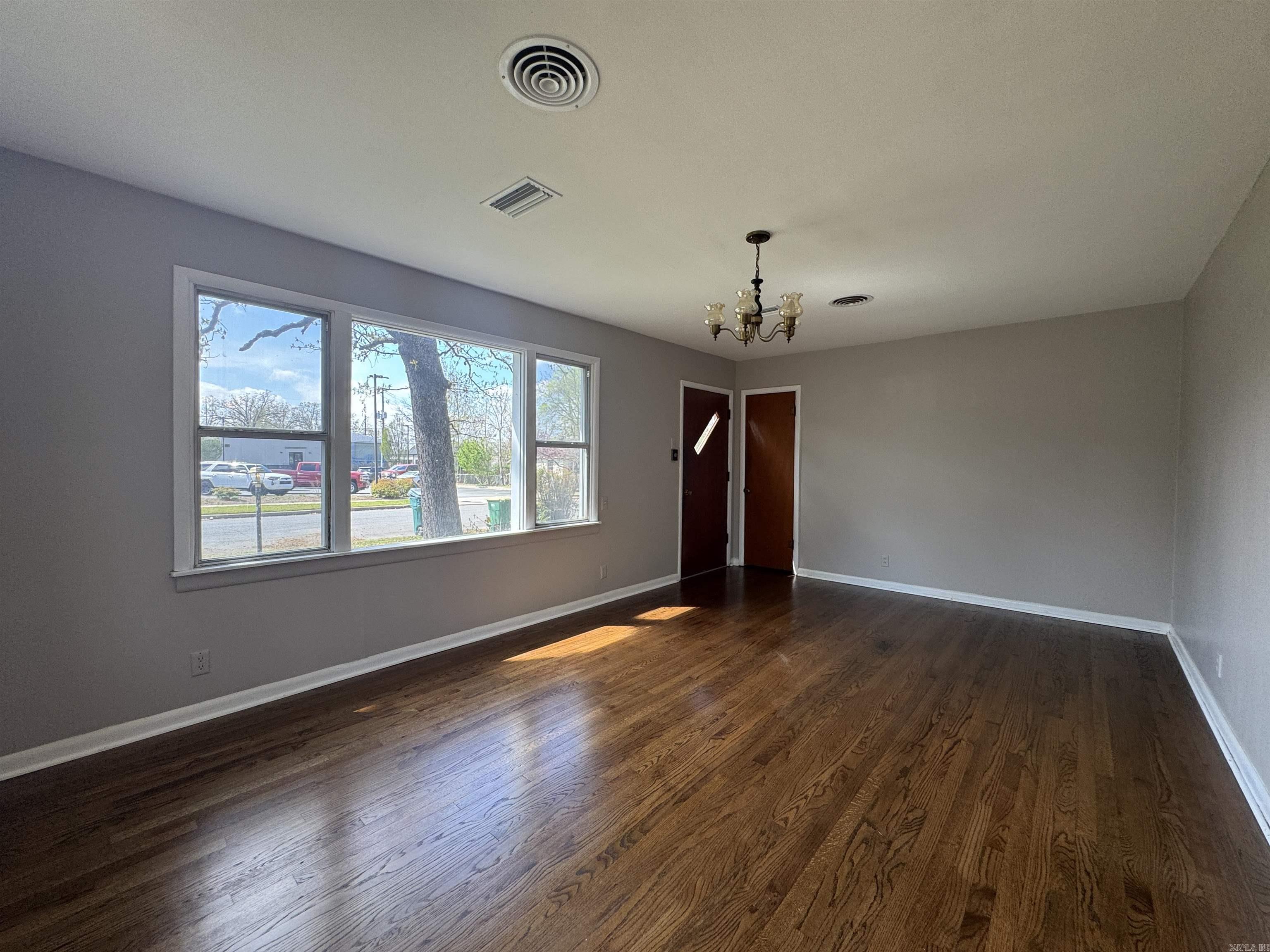 Hillcrest-Pfeifer - Residential