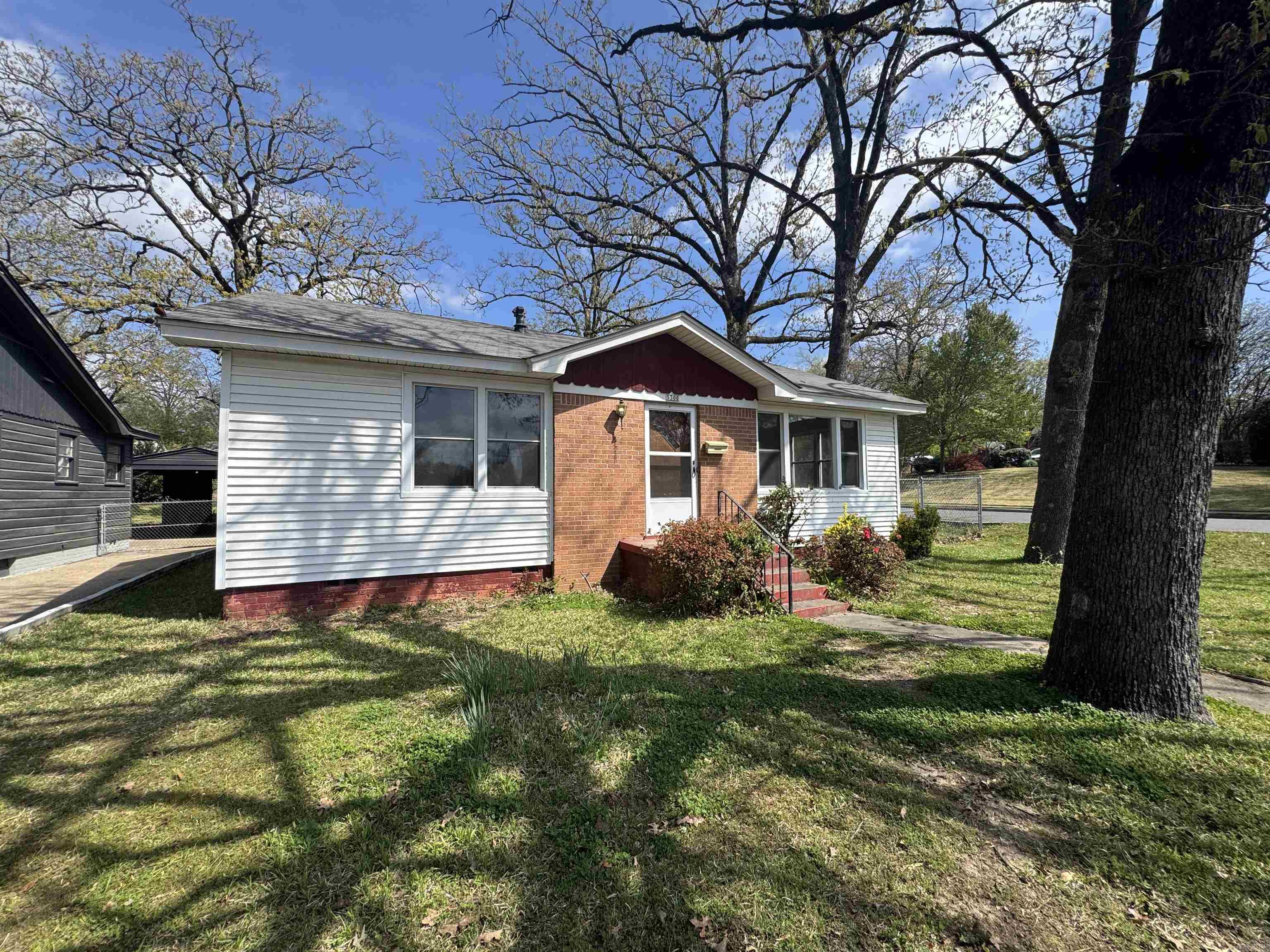 Hillcrest-Pfeifer - Residential