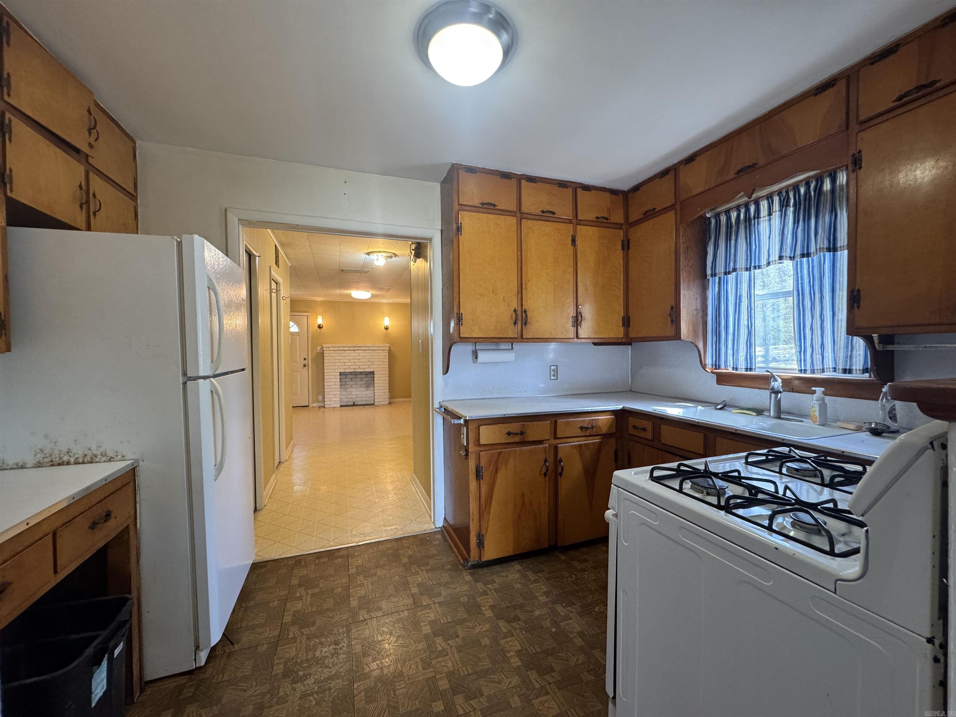 Hillcrest-Pfeifer - Residential