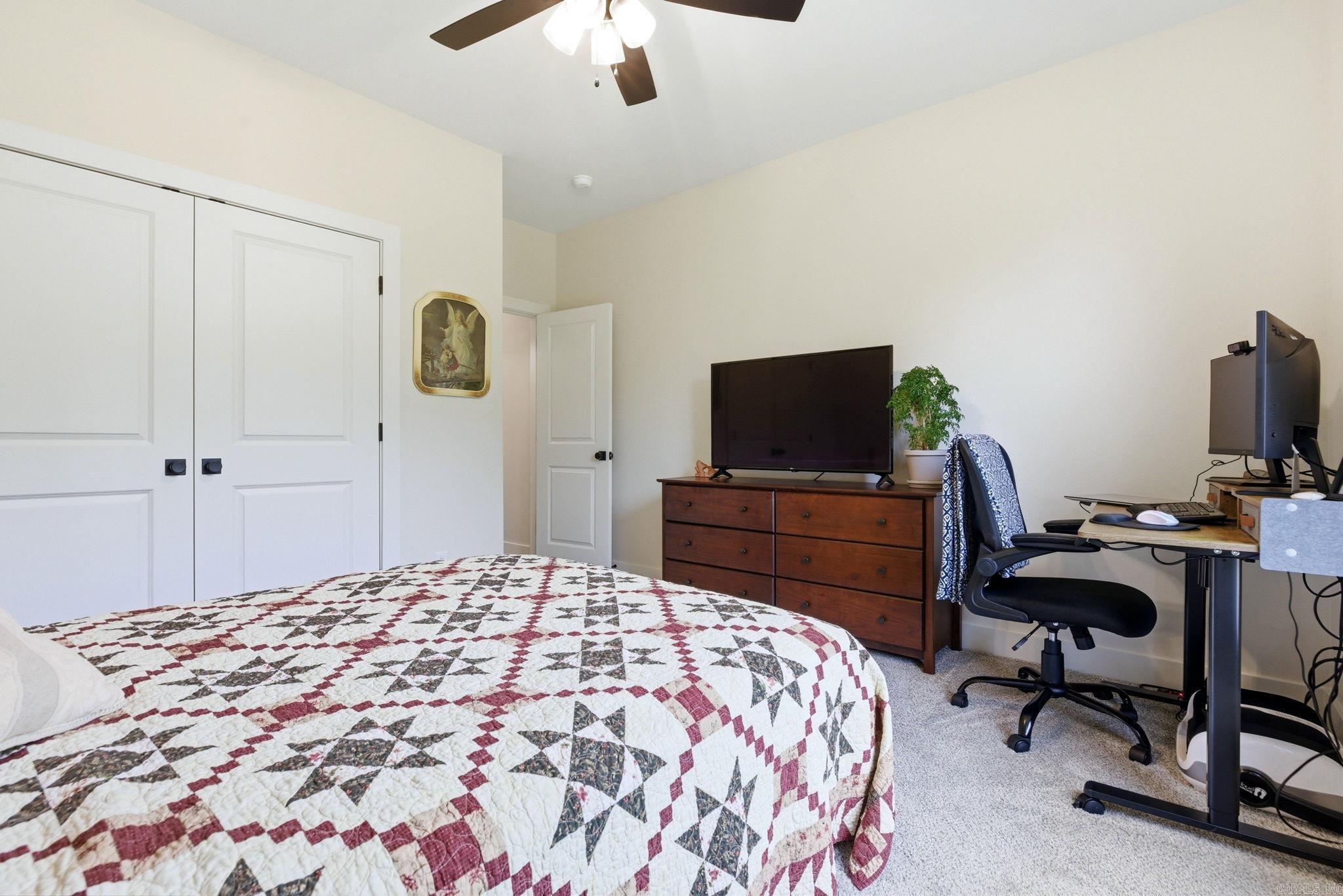 CHARLESTON PLACE - Residential