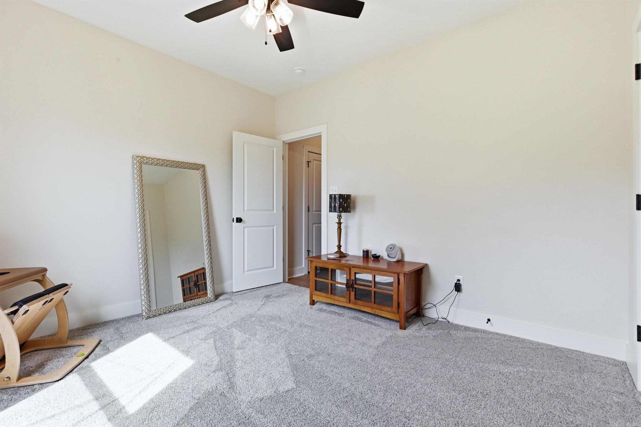 CHARLESTON PLACE - Residential
