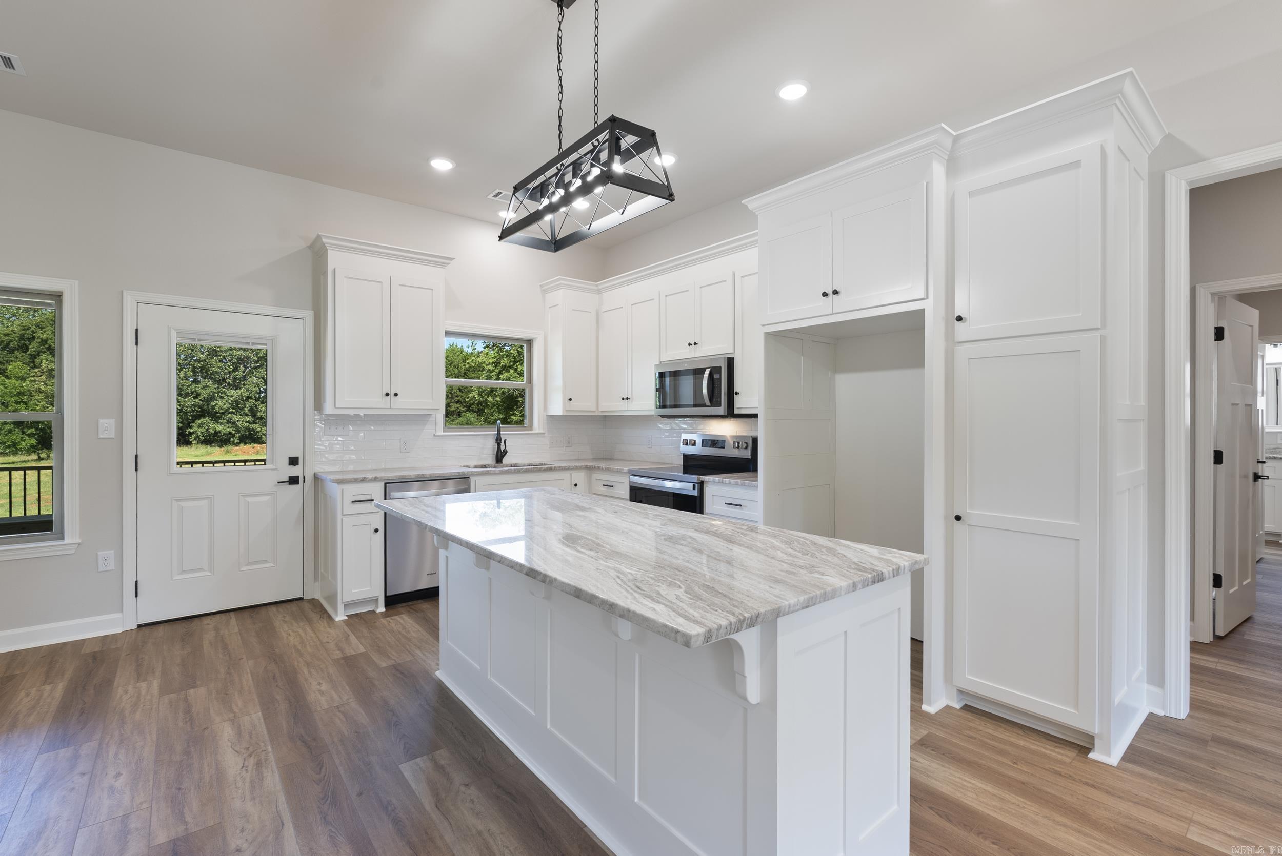 MTN. GROVE SUBDIVISION, PHASE 1 - Residential