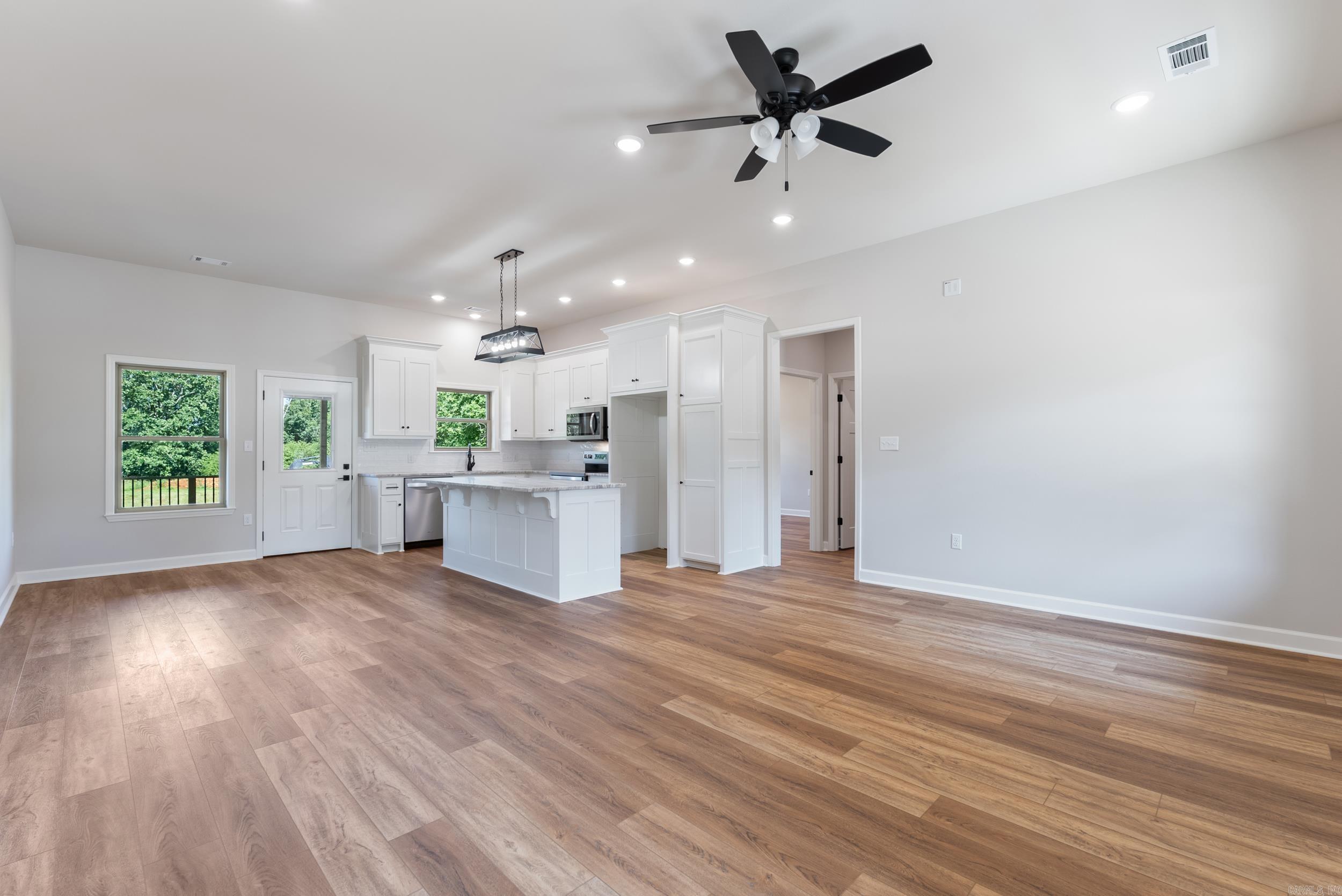 MTN. GROVE SUBDIVISION, PHASE 1 - Residential