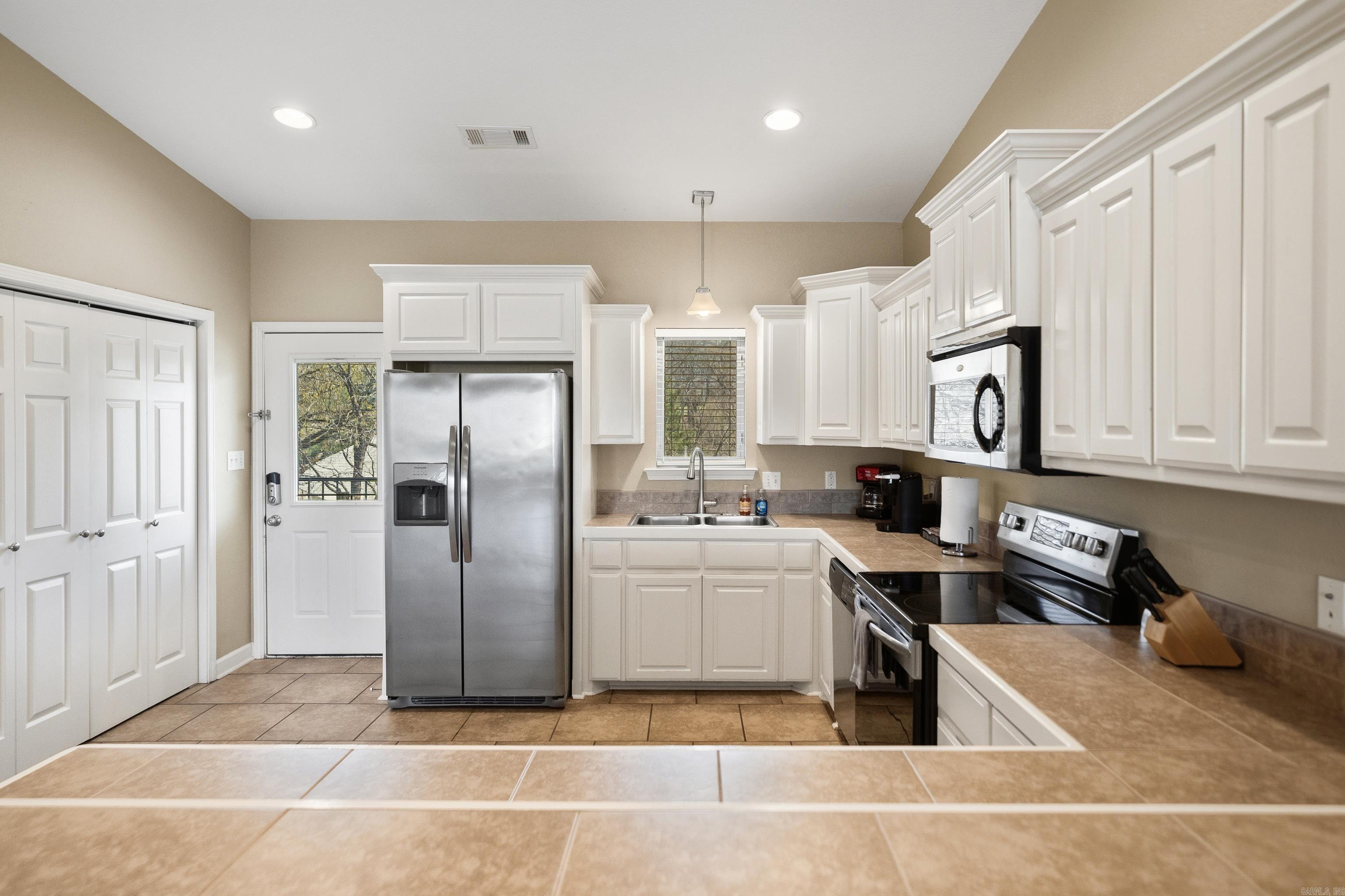 BRIDGEBAY HPR - Residential