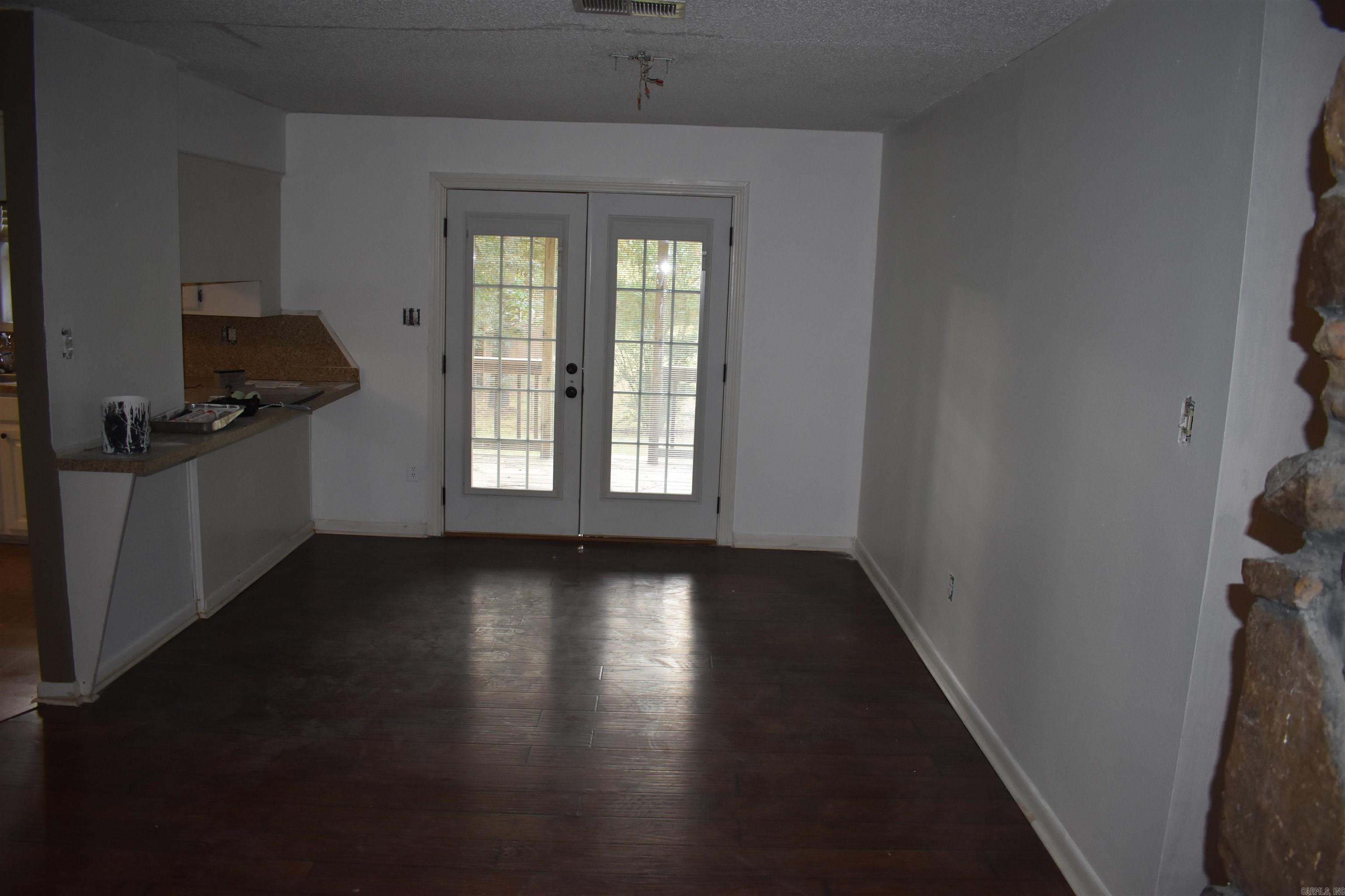 COLONIAL PARK - Residential