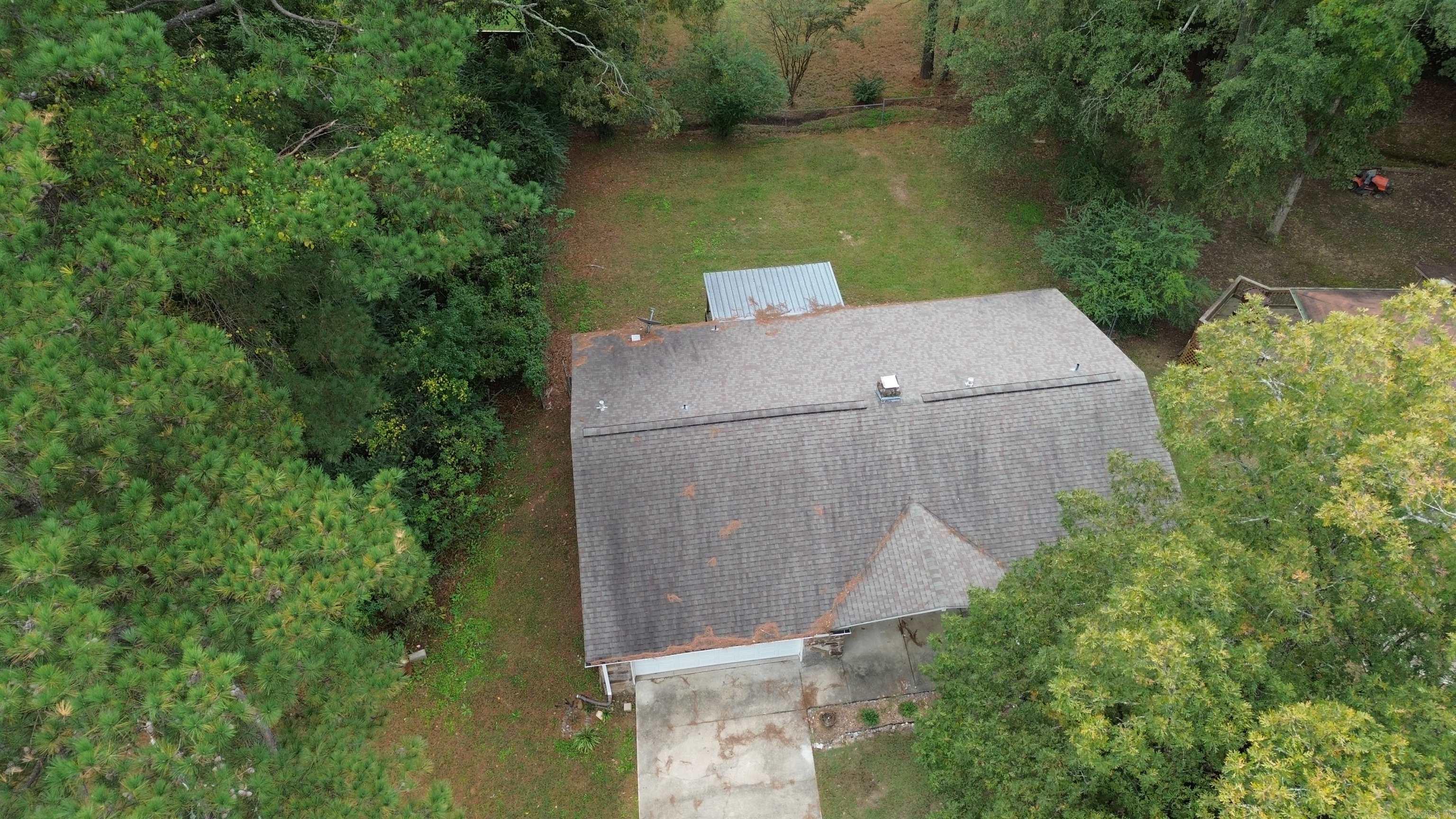 COLONIAL PARK - Residential