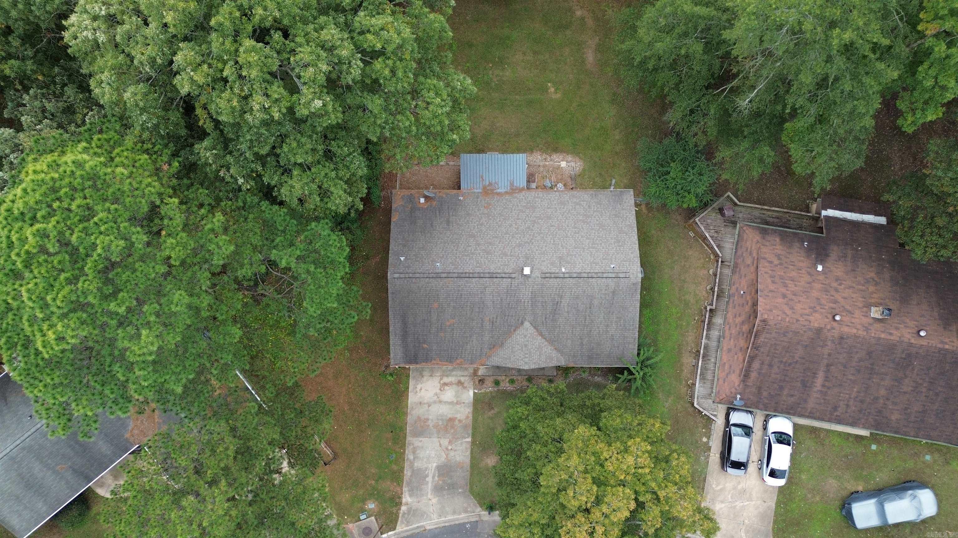 COLONIAL PARK - Residential