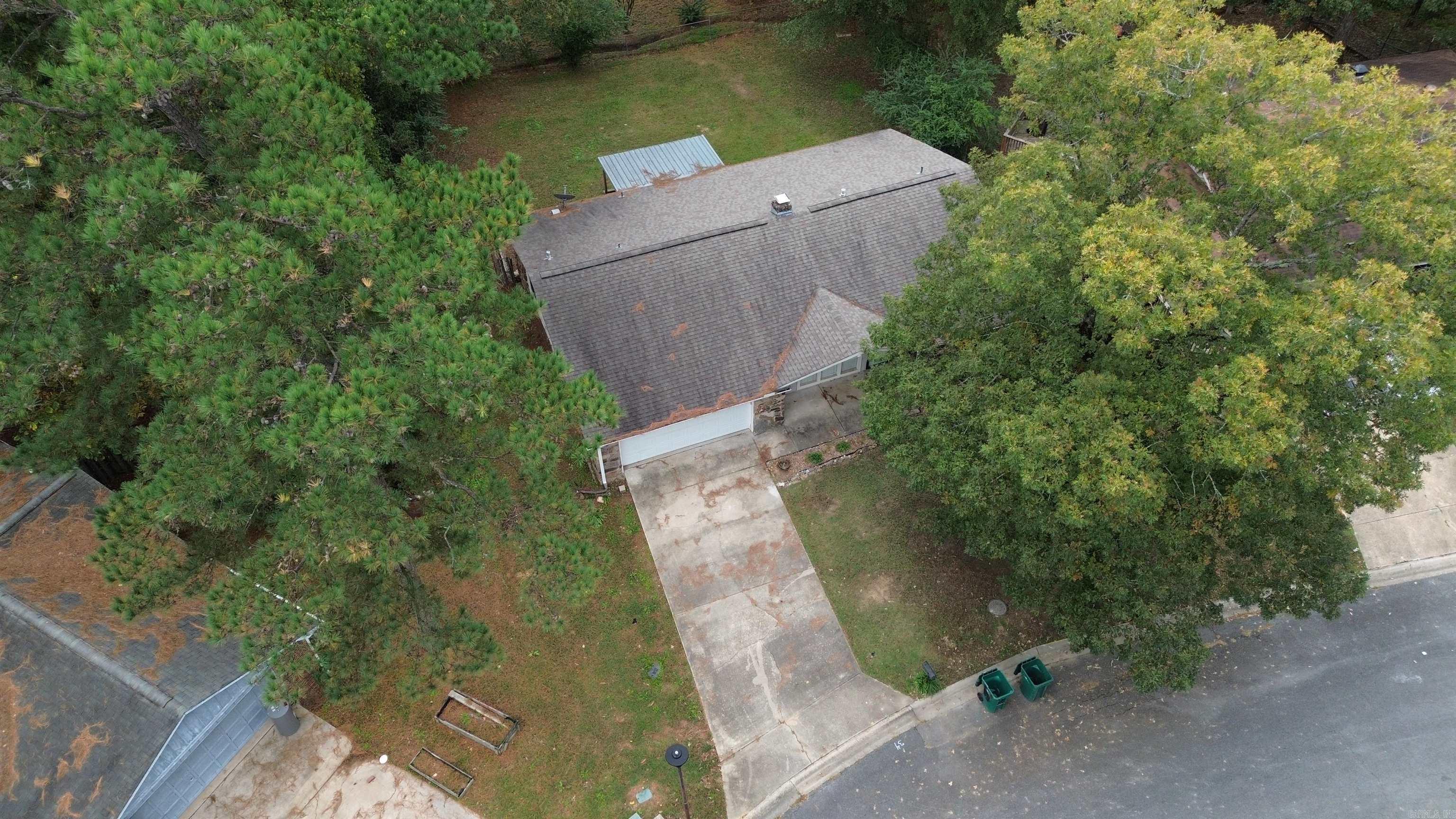 COLONIAL PARK - Residential