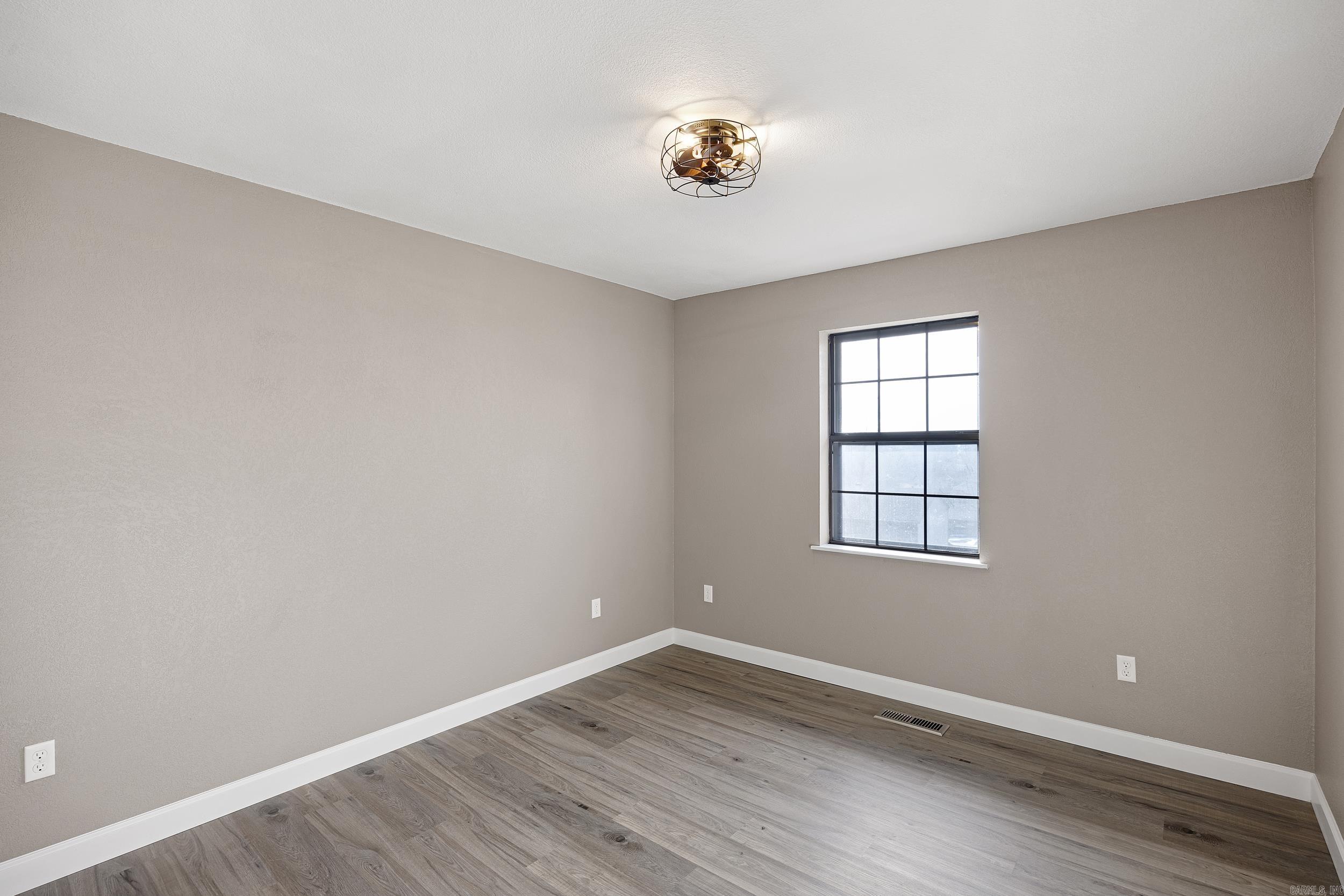 HAMILTON-WILSON ADDN TO LEW - Residential