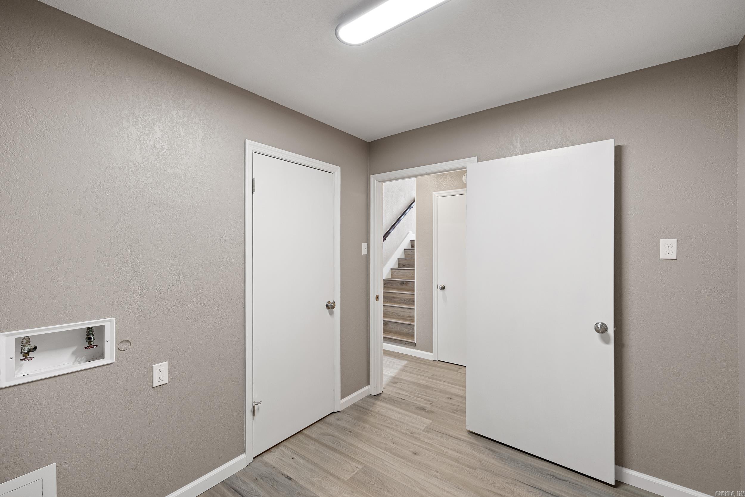 HAMILTON-WILSON ADDN TO LEW - Residential