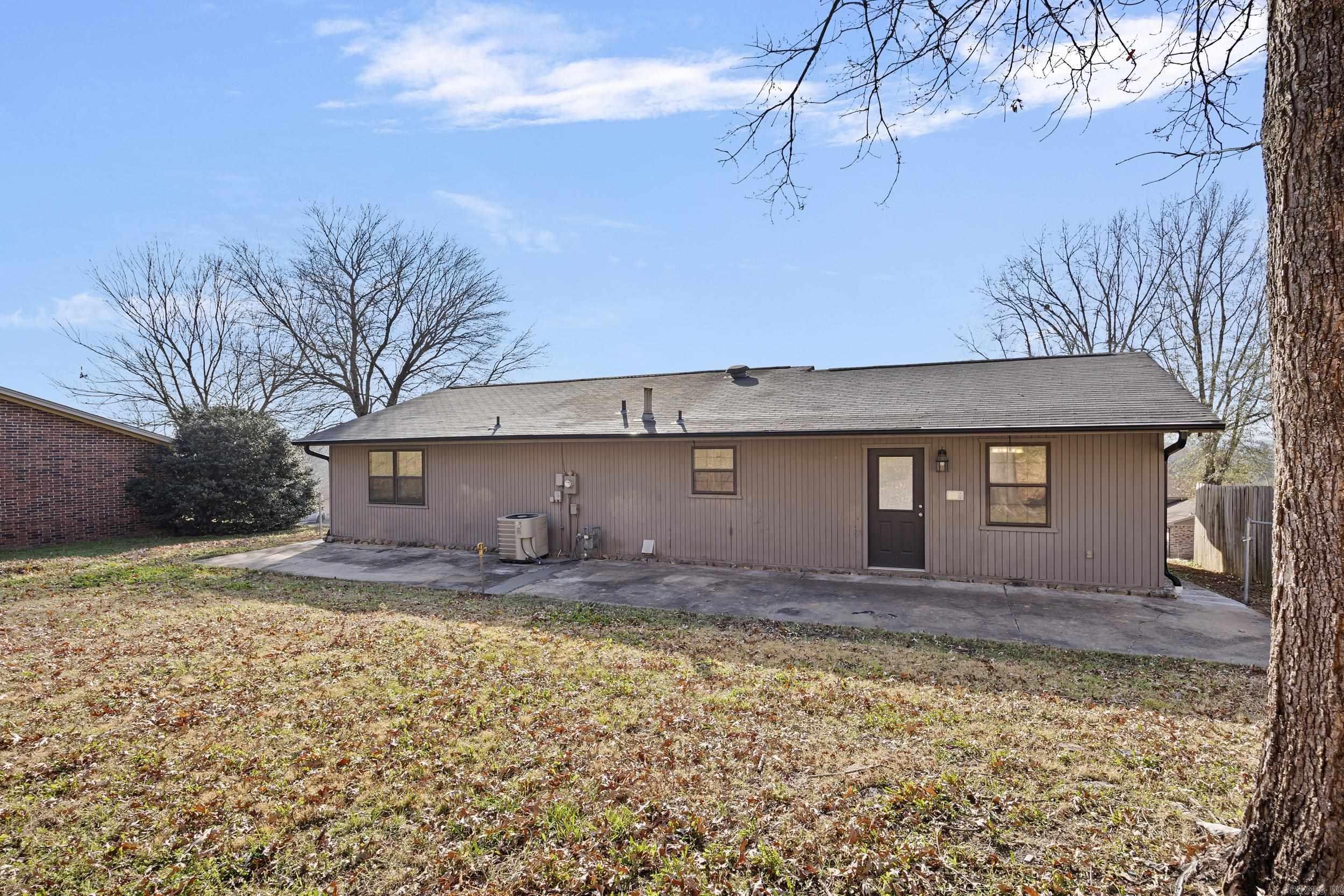 HAMILTON-WILSON ADDN TO LEW - Residential