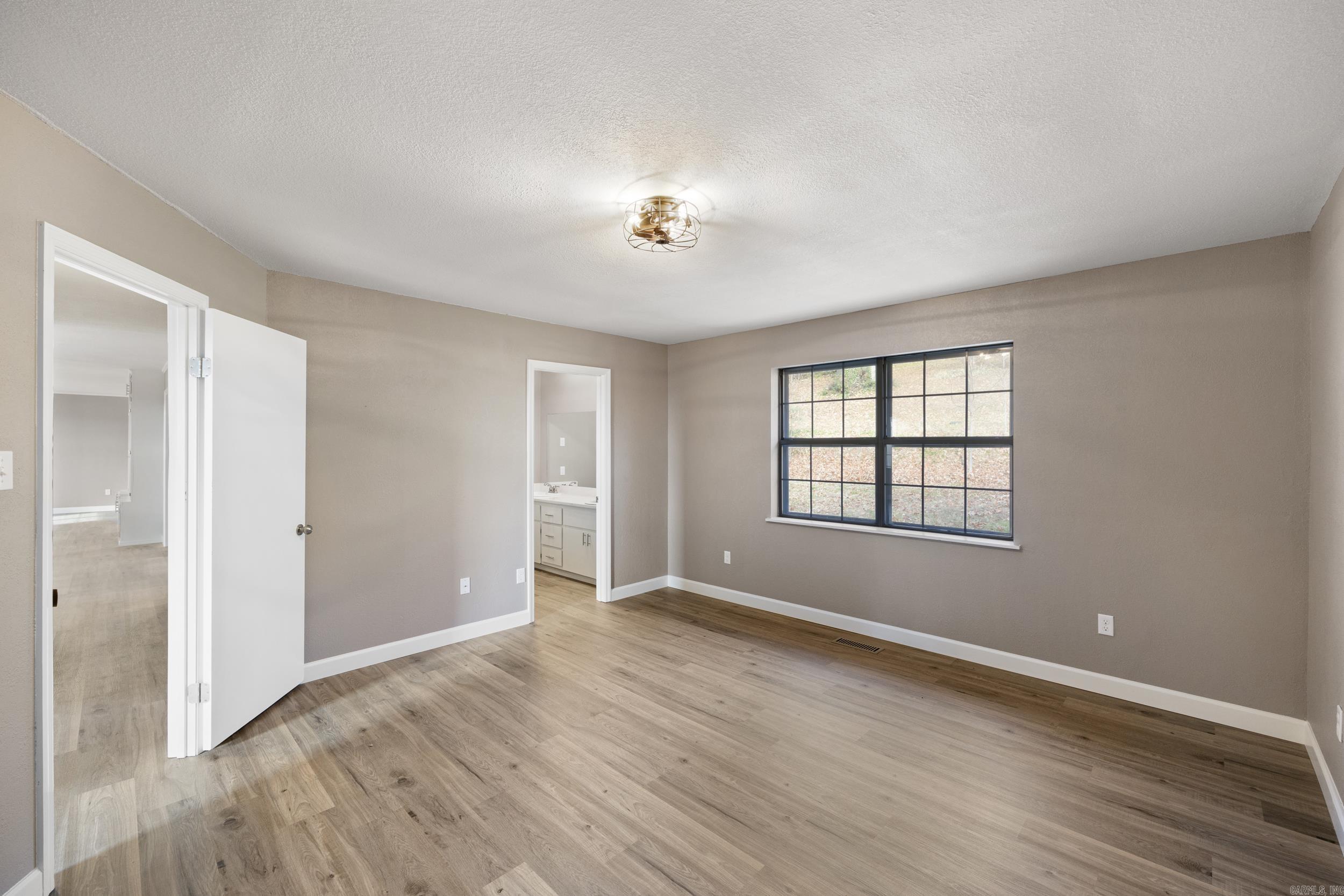 HAMILTON-WILSON ADDN TO LEW - Residential