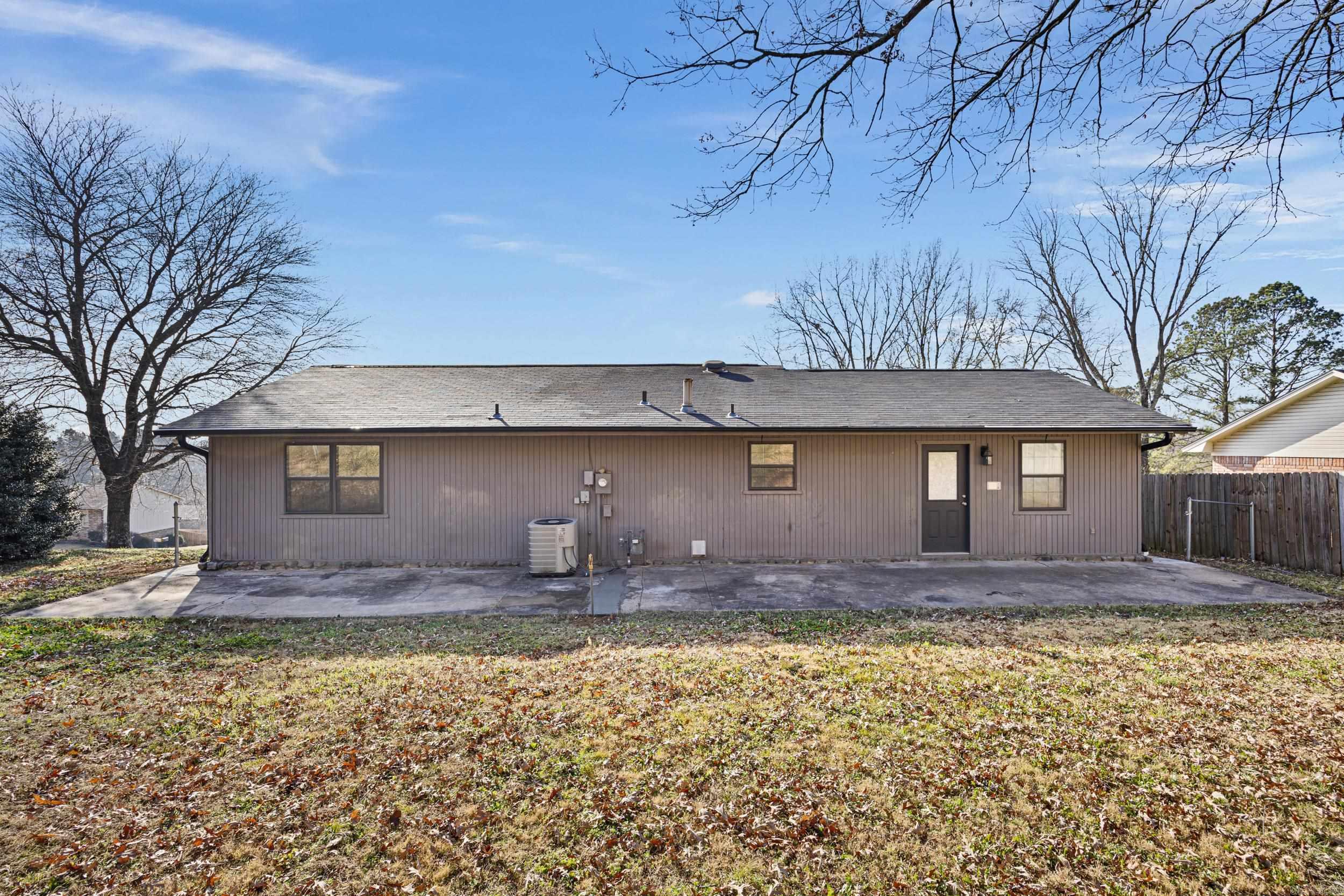 HAMILTON-WILSON ADDN TO LEW - Residential