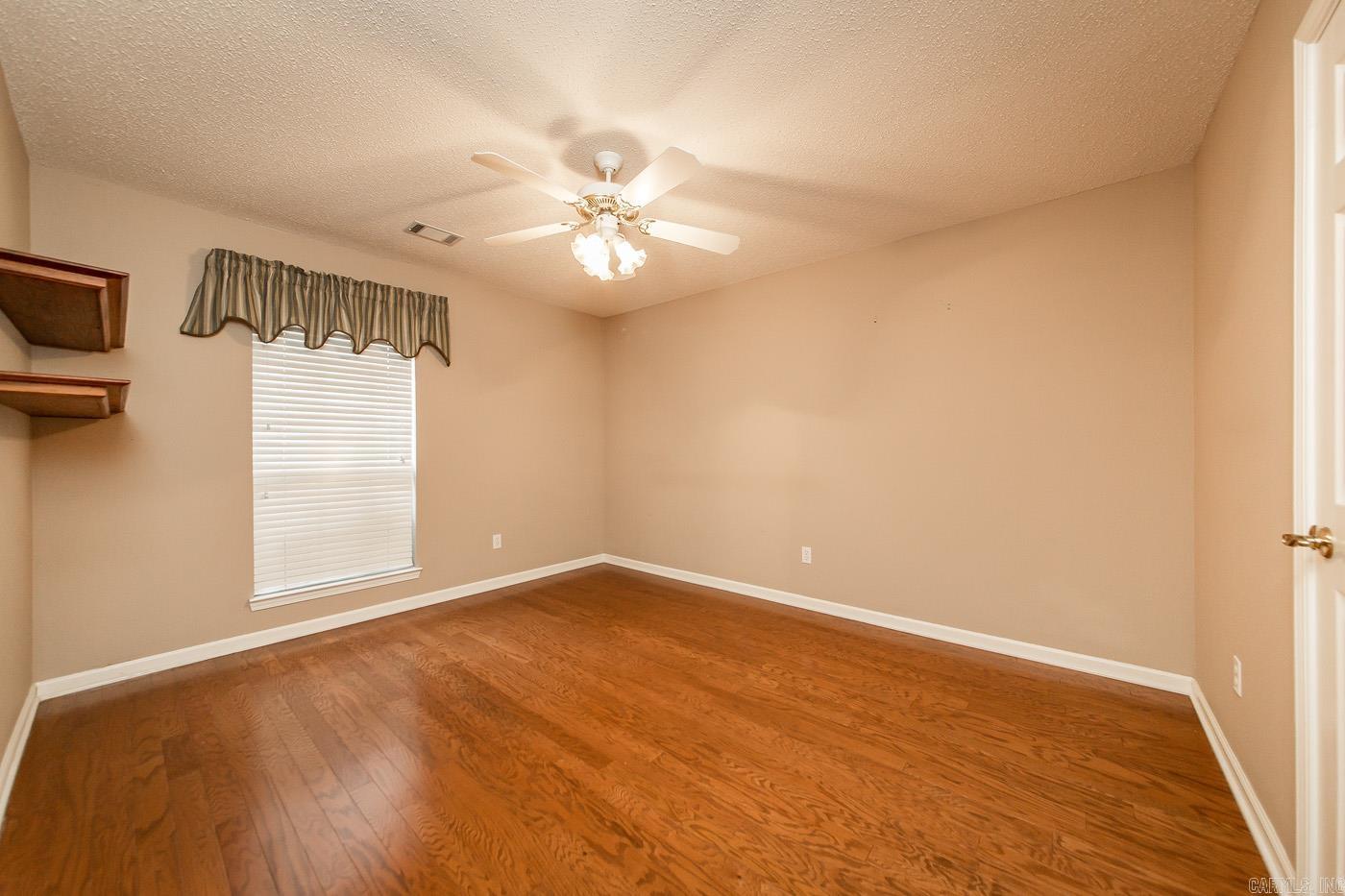 Lawson Oaks - Residential