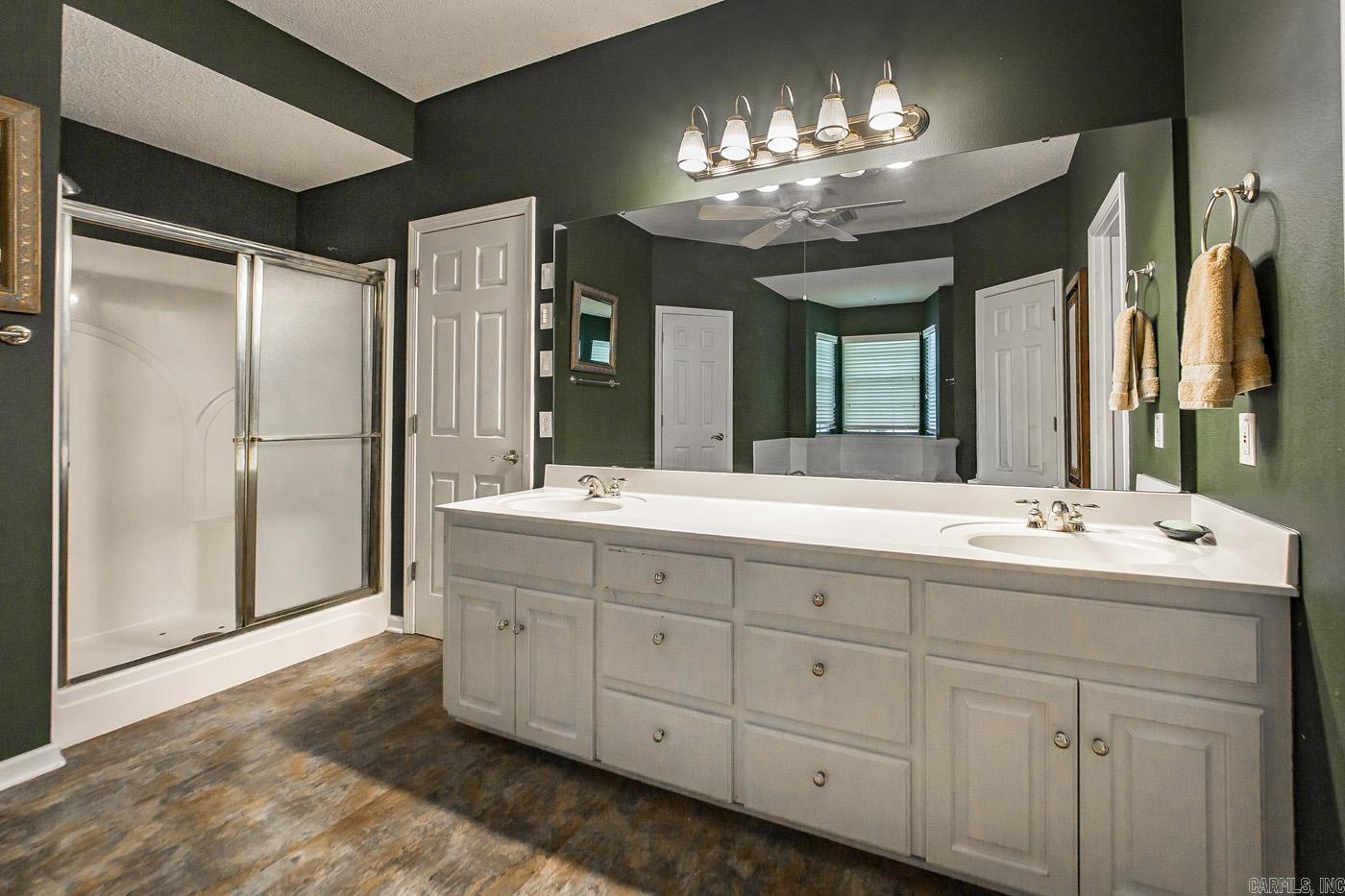 Lawson Oaks - Residential