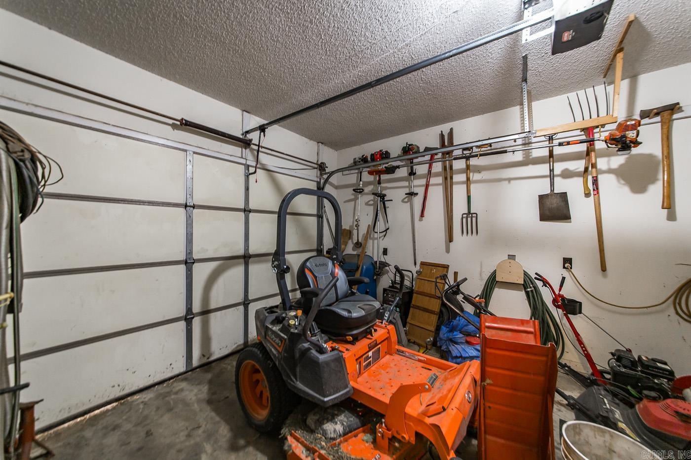 Lawson Oaks - Residential