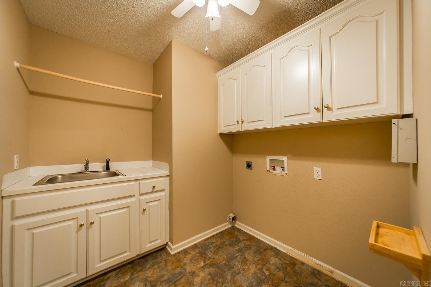 Lawson Oaks - Residential