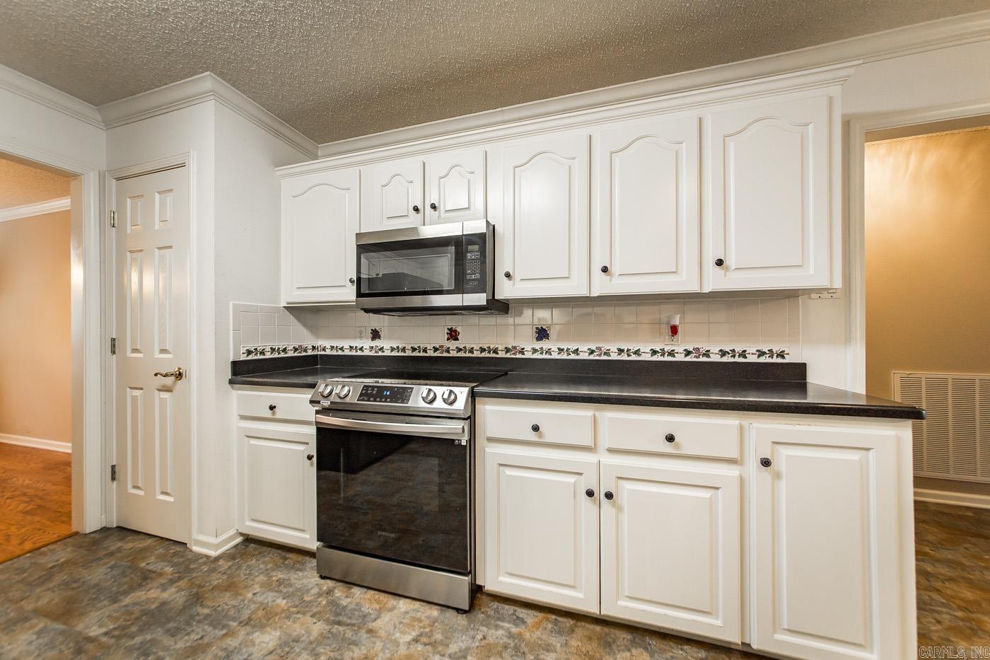 Lawson Oaks - Residential