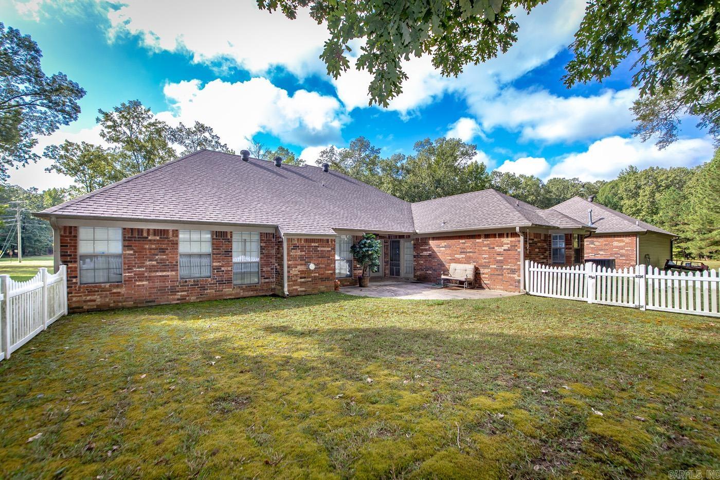 Lawson Oaks - Residential