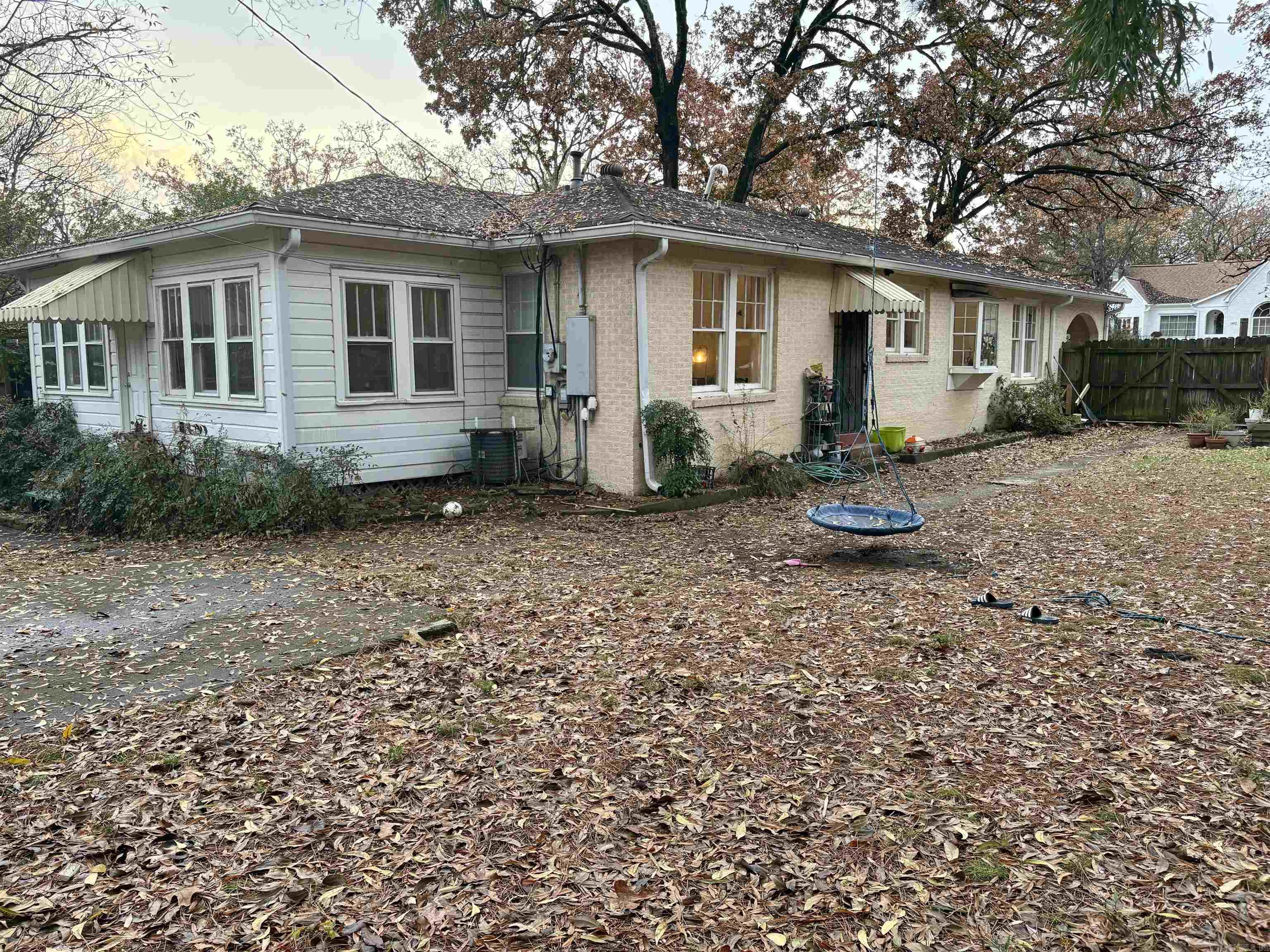 OAK FOREST - Residential