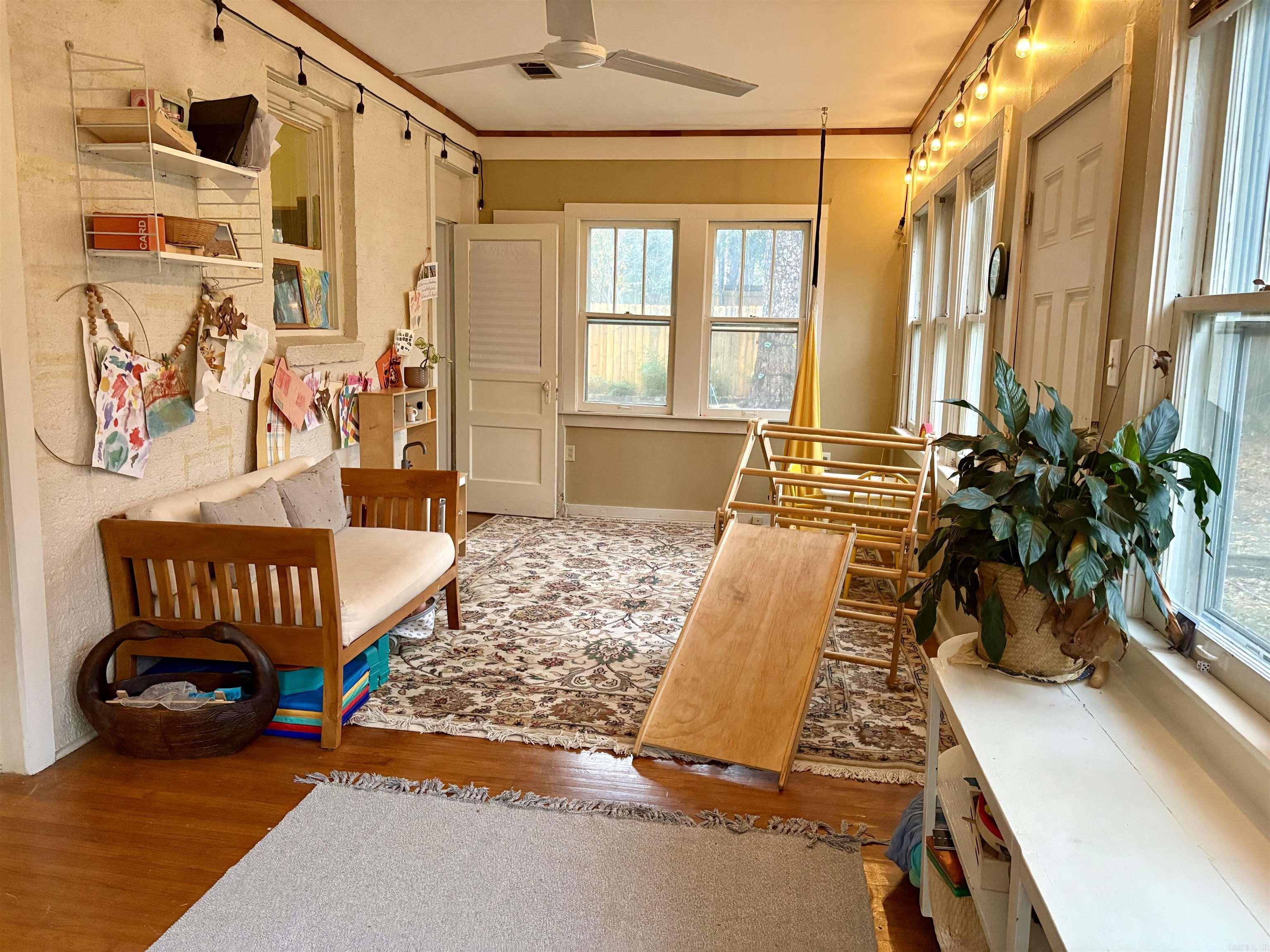 OAK FOREST - Residential