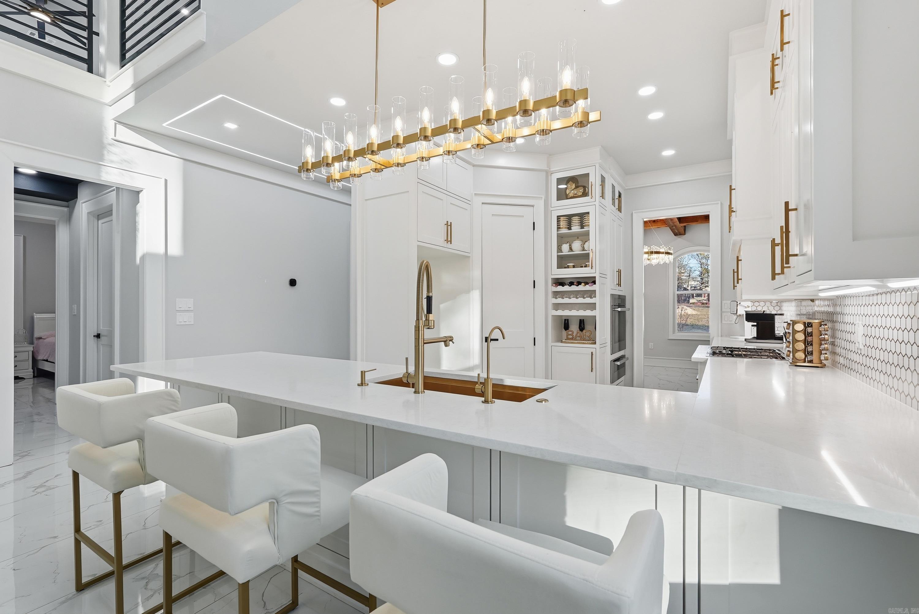 OAK GLEN - Residential