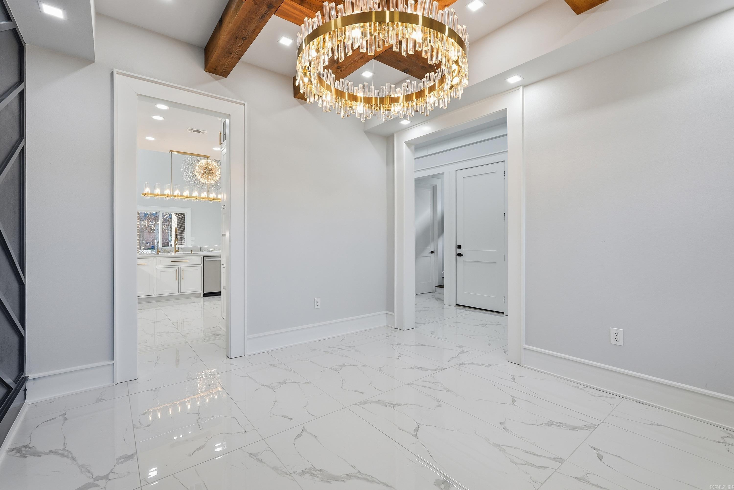 OAK GLEN - Residential