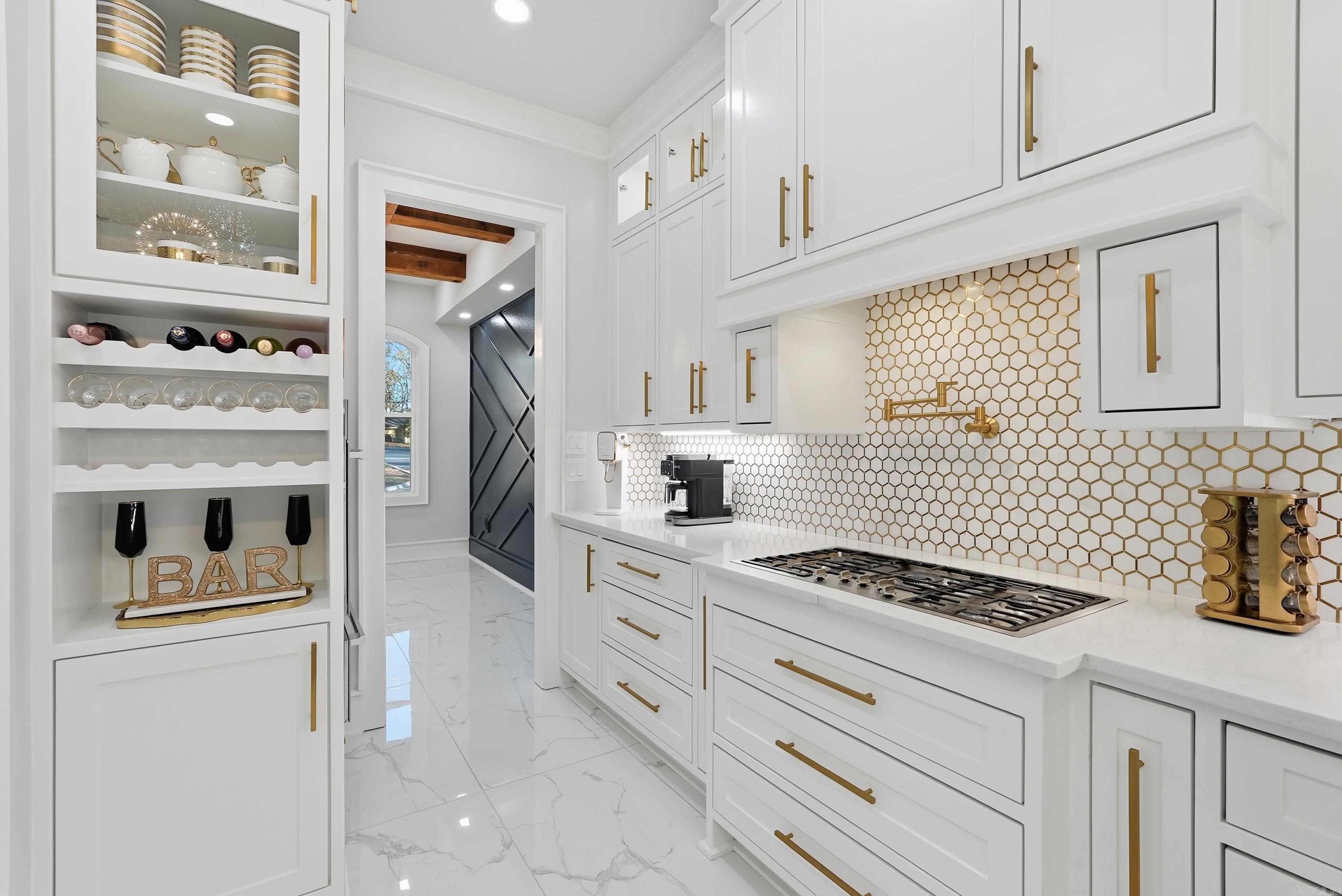 OAK GLEN - Residential