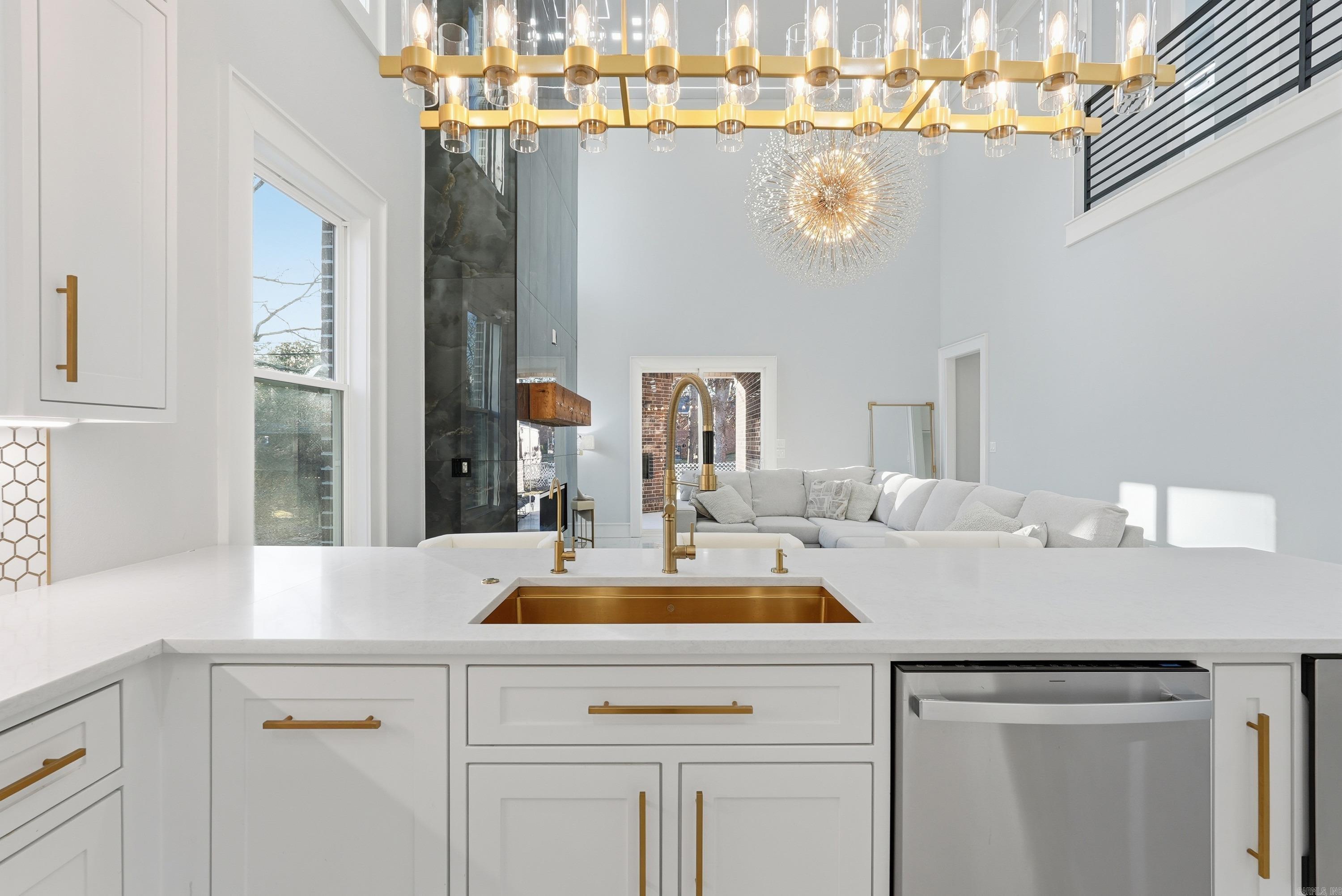 OAK GLEN - Residential