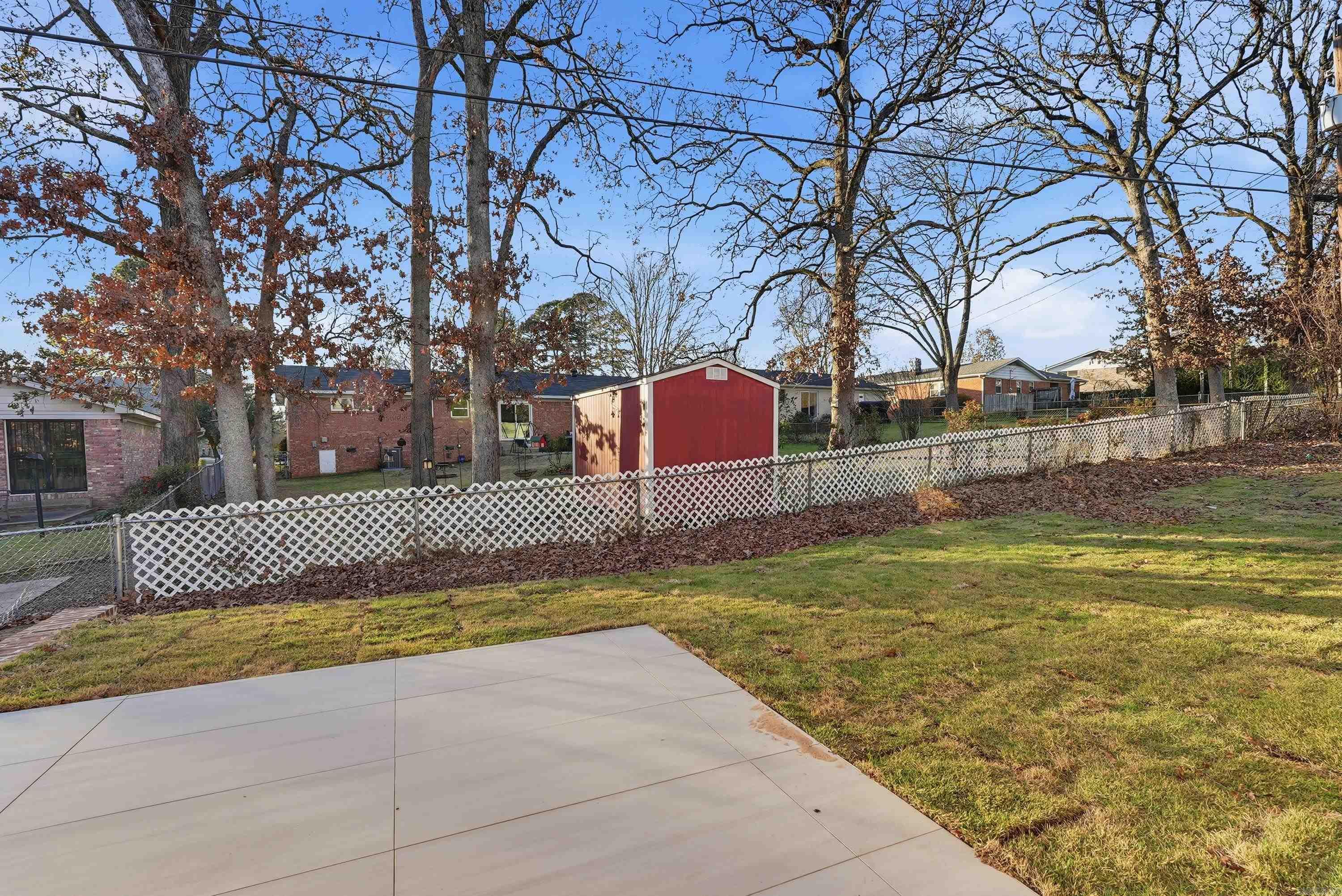 OAK GLEN - Residential