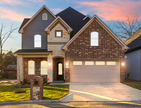 Photo of 7 Oak Glen Lane, Little Rock, AR 72227 (MLS # 25048890)