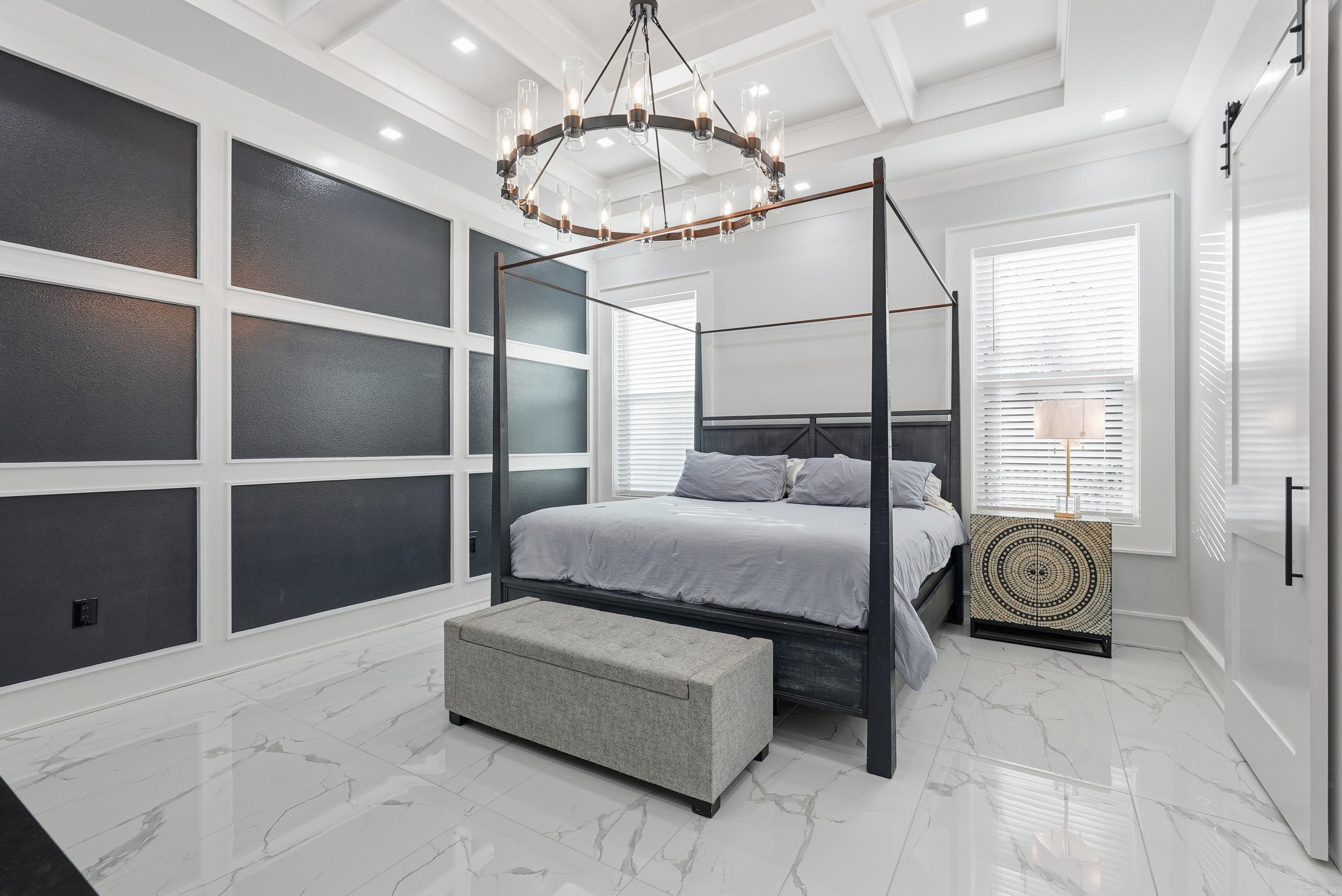 OAK GLEN - Residential