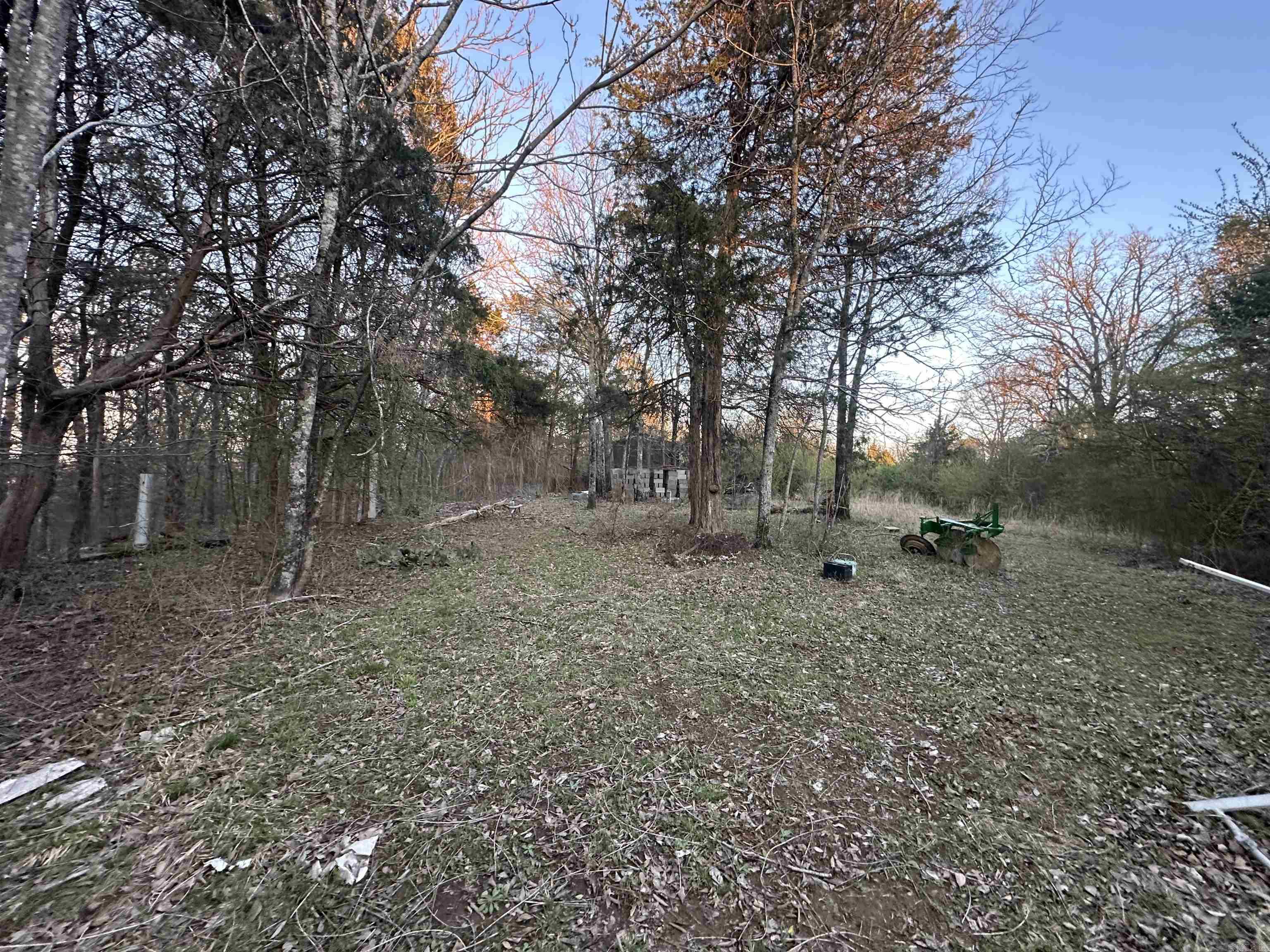 Metes & Bounds - Land