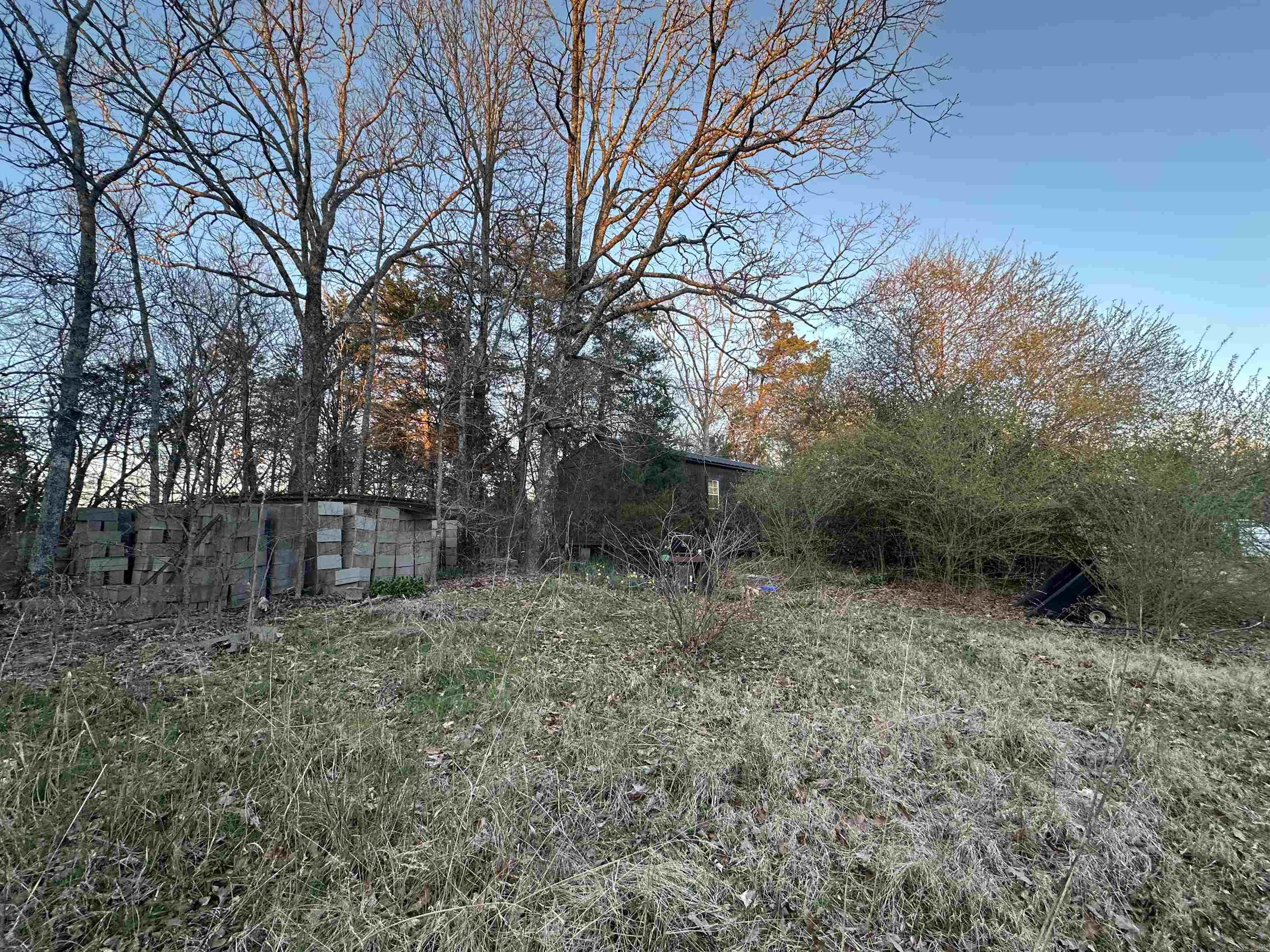 Metes & Bounds - Land