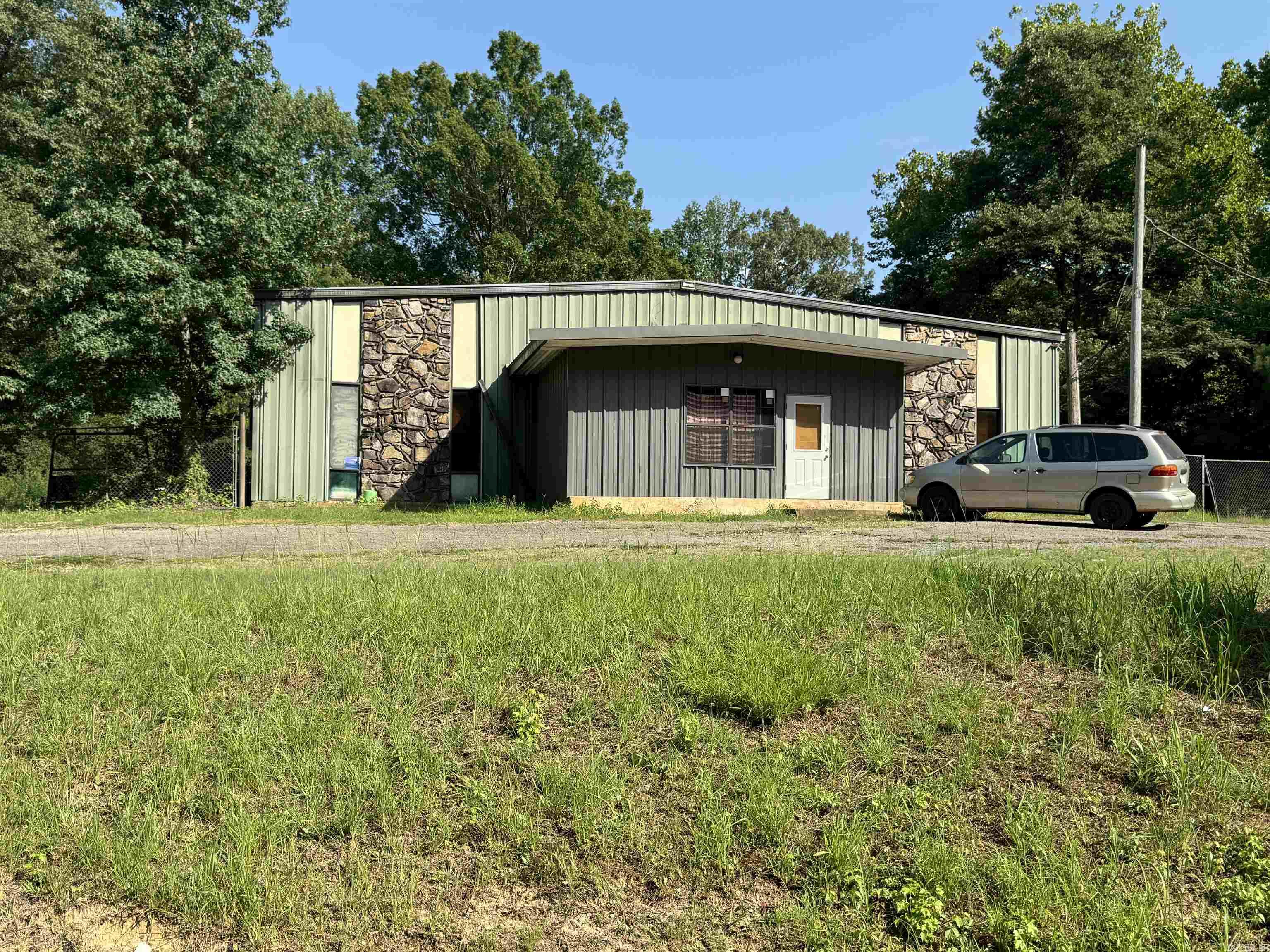 Metes & Bounds - Commercial Sale