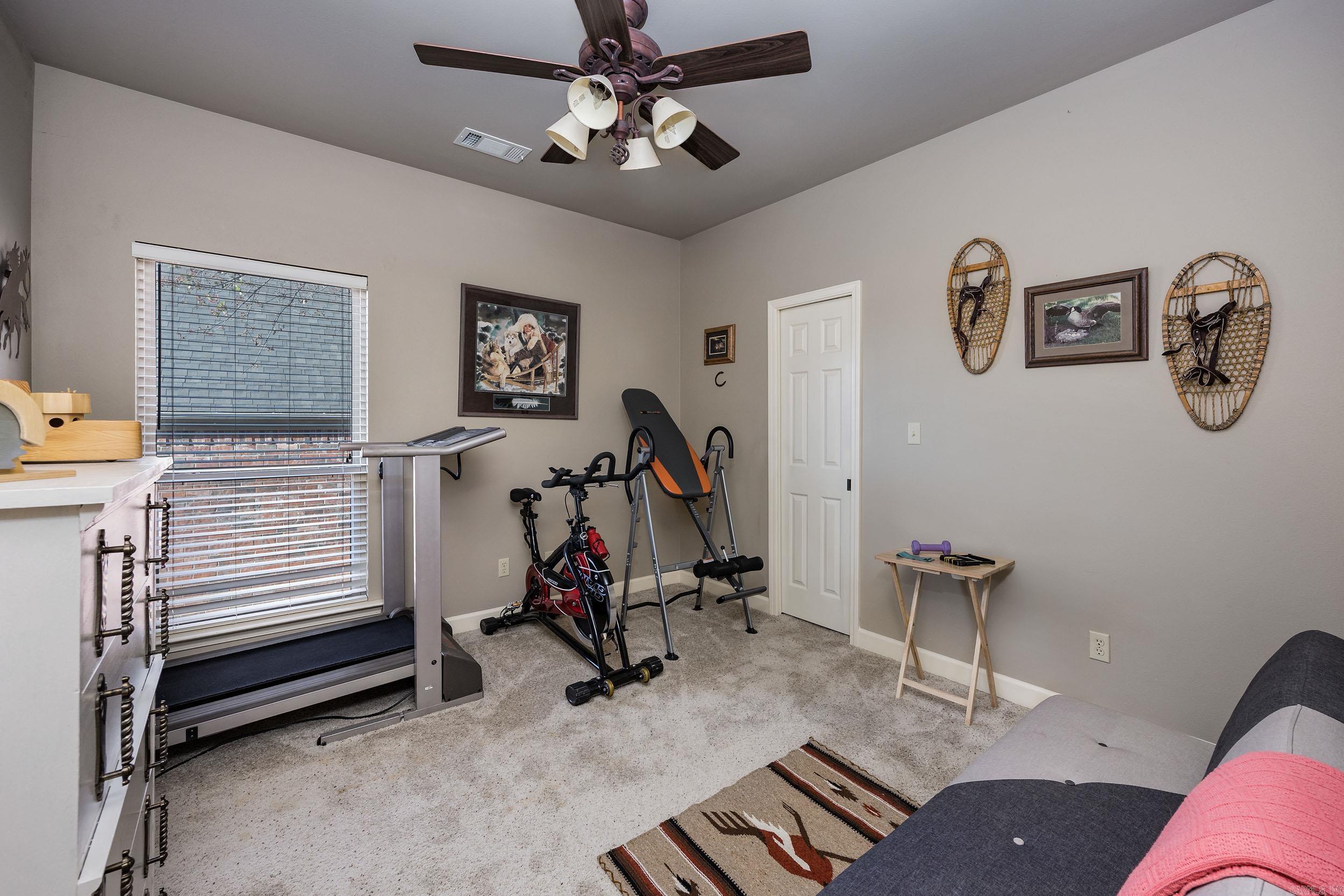 MILLERS CROSSING - Residential