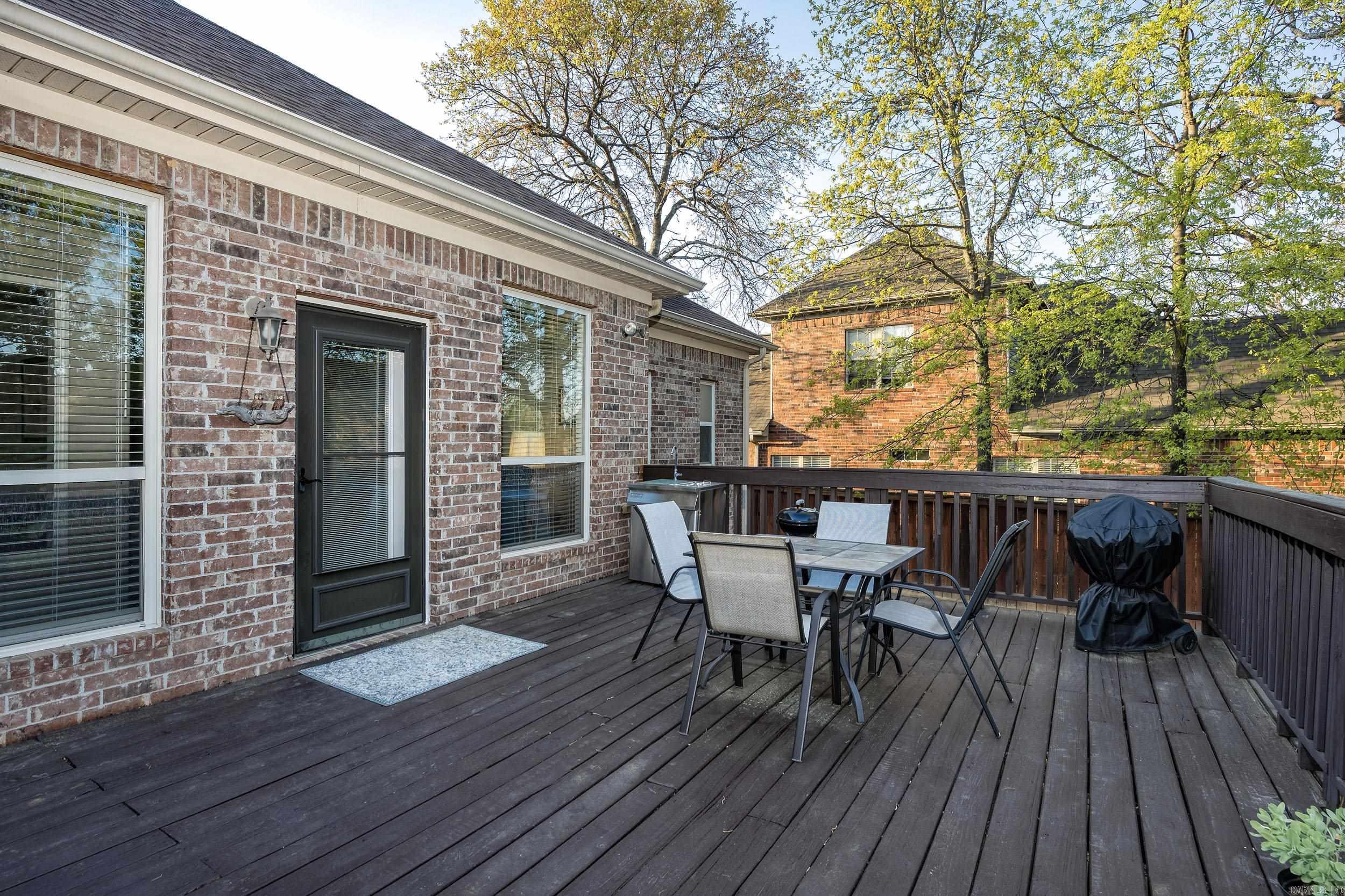 MILLERS CROSSING - Residential