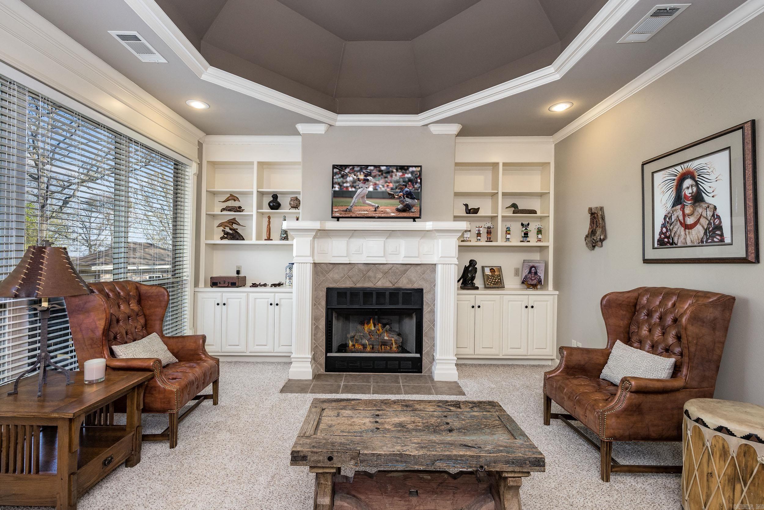 MILLERS CROSSING - Residential