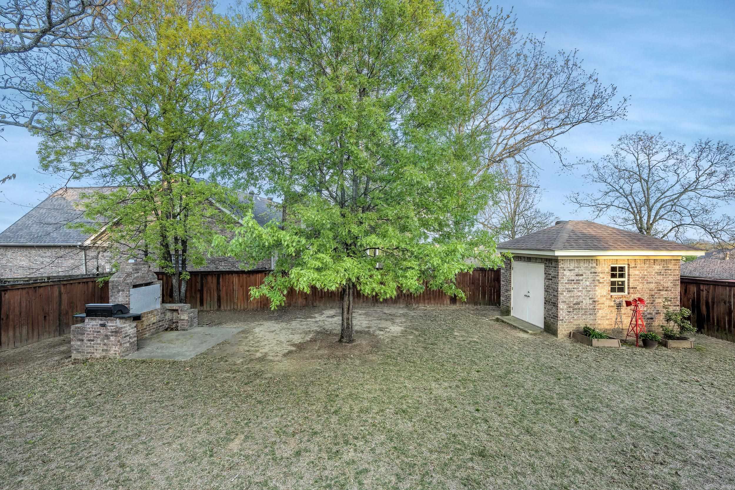 MILLERS CROSSING - Residential